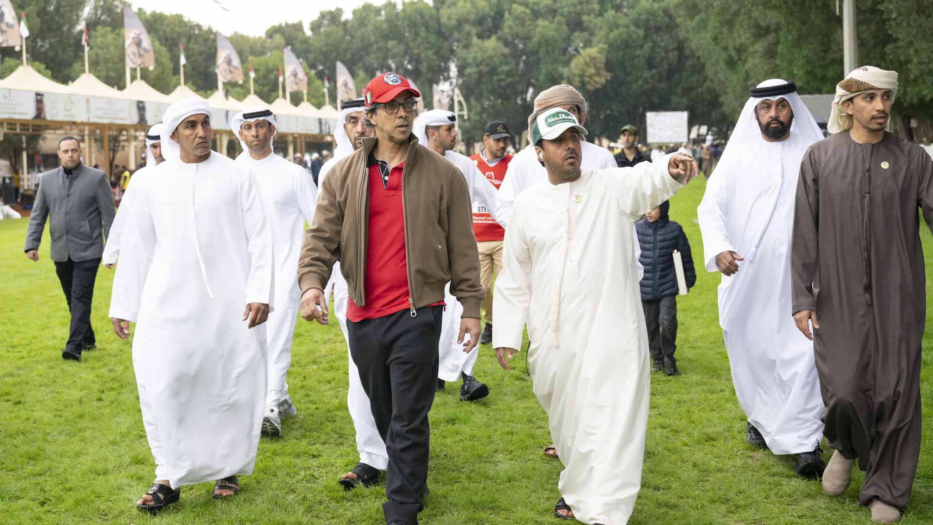 Image for the title: Mansour bin Zayed attends 25th UAE President's Endurance Cup race 