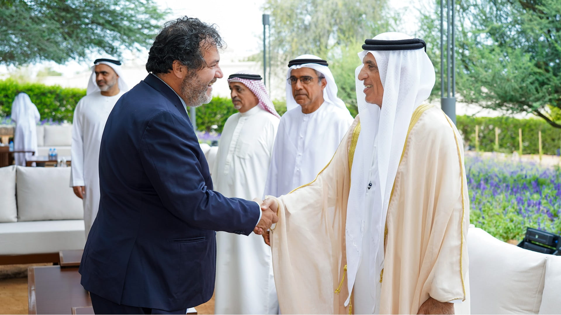 Image for the title: RAK Ruler receives Consul-General of Netherlands 