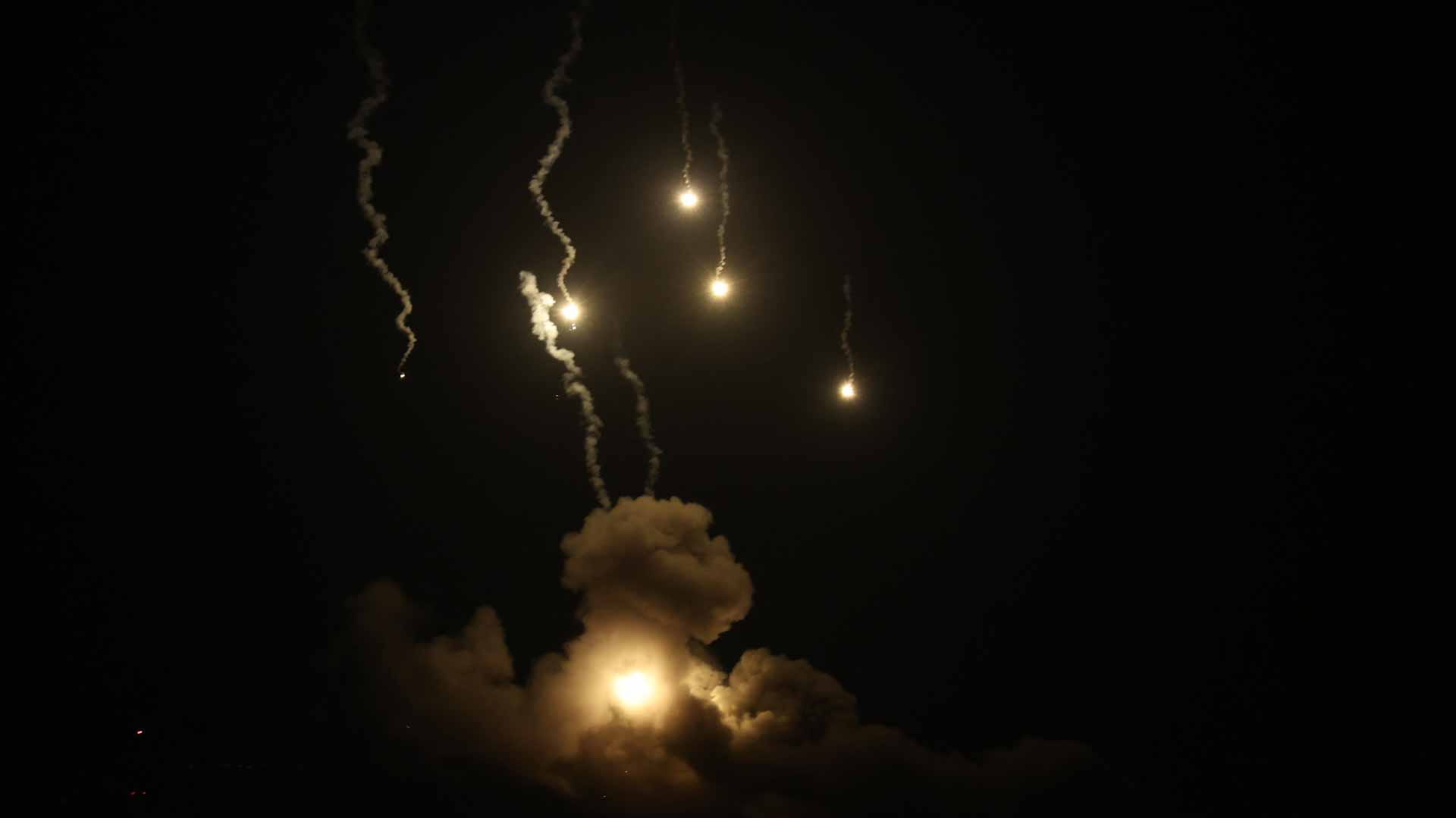 Image for the title: Israel hits back at 'distorted' genocide case 