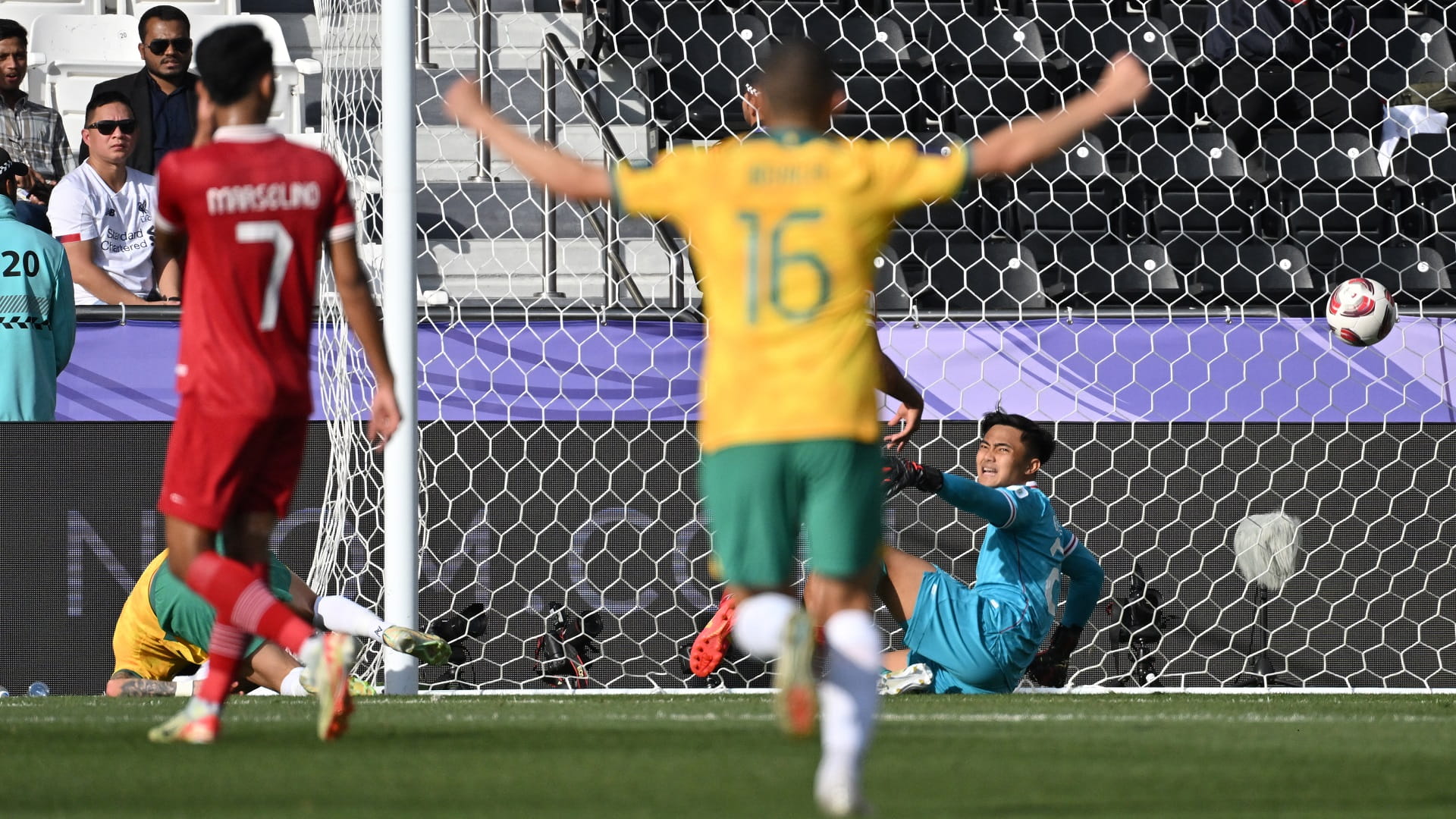 صورة بعنوان: منتخب أستراليا أول المتأهلين إلى ربع نهائي كأس آسيا لكرة القدم 