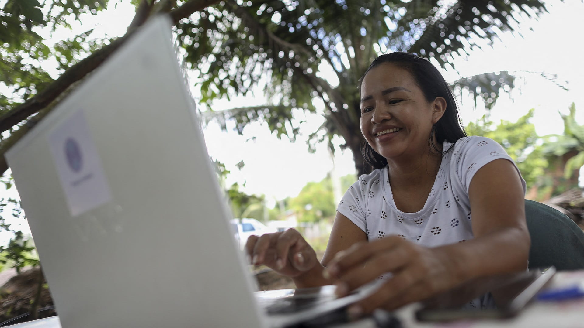 Image for the title: App lets Indigenous Brazilians connect in own languages 