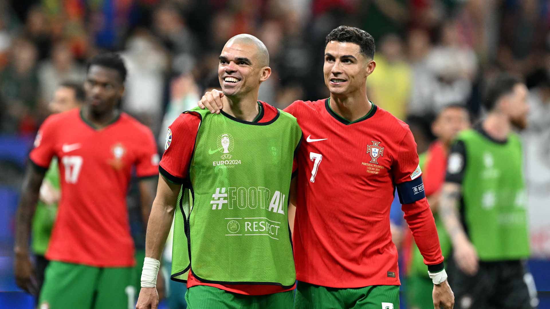 Portugal into Euro 2024 last 8 after Costas saves