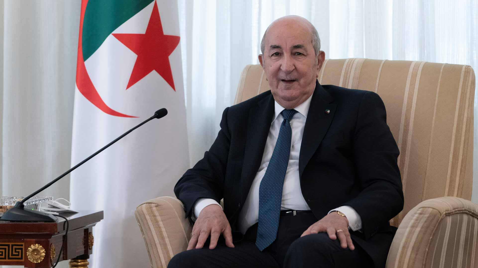 Algeria president says intends to run for second term