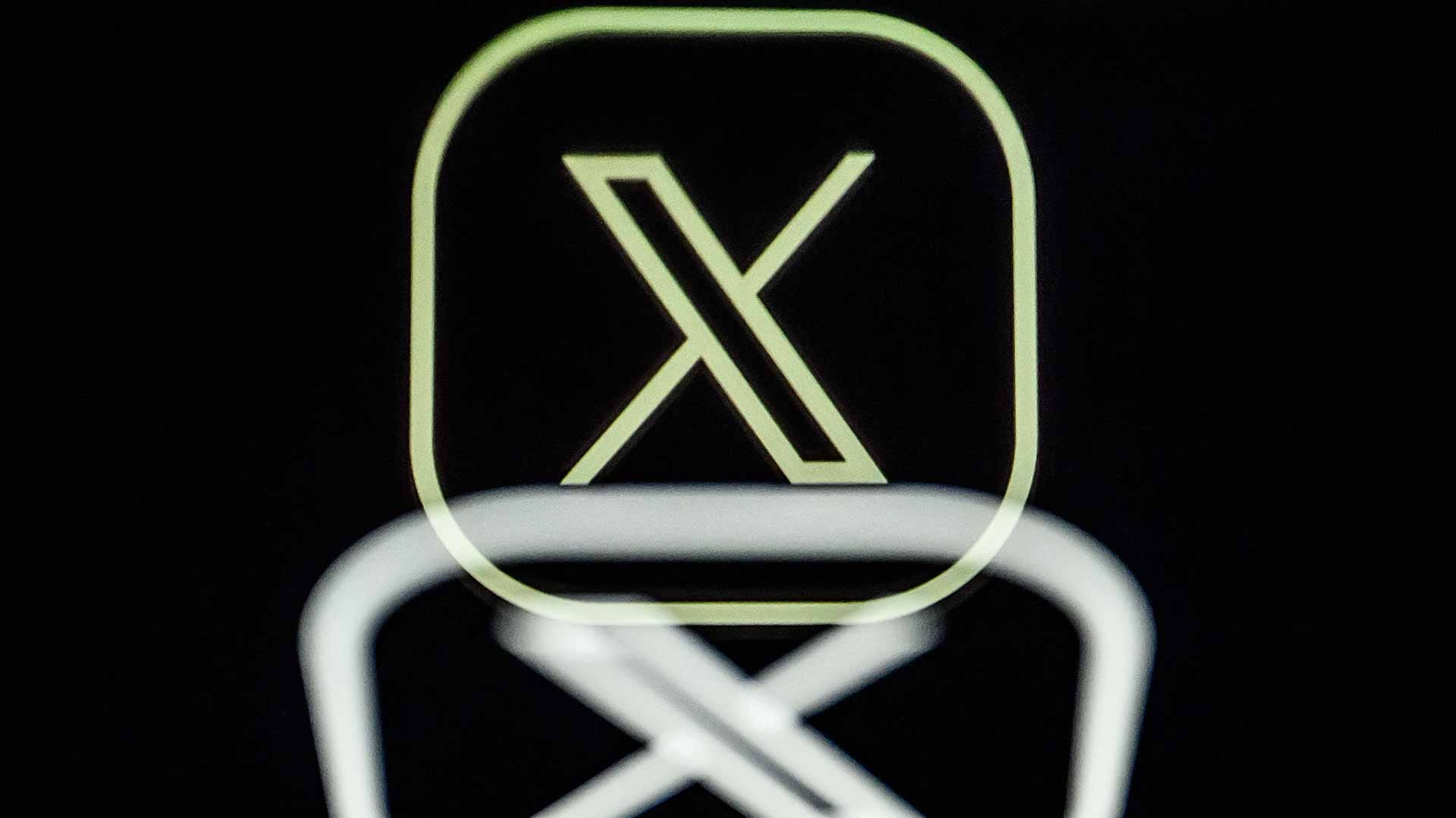 Image for the title: Musk's X 'deceives' users with blue checks, EU charges 