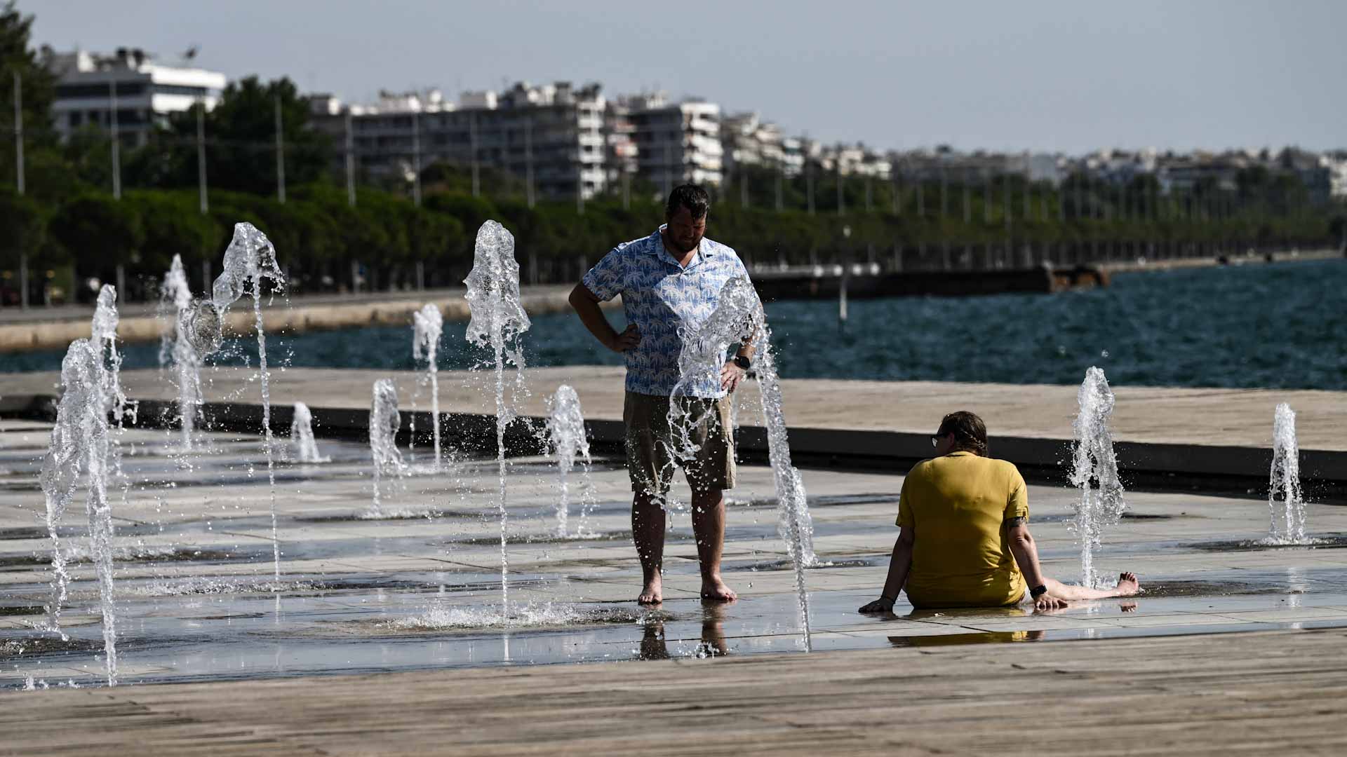 Image for the title: Greece fears water shortages after warmest winter ever 