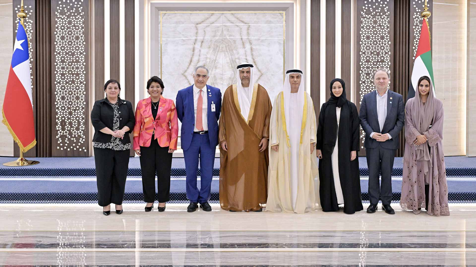 صورة بعنوان: النائب الأول لرئيس "الوطني" يلتقي وفداً من مجلس الشيوخ التشيلي 