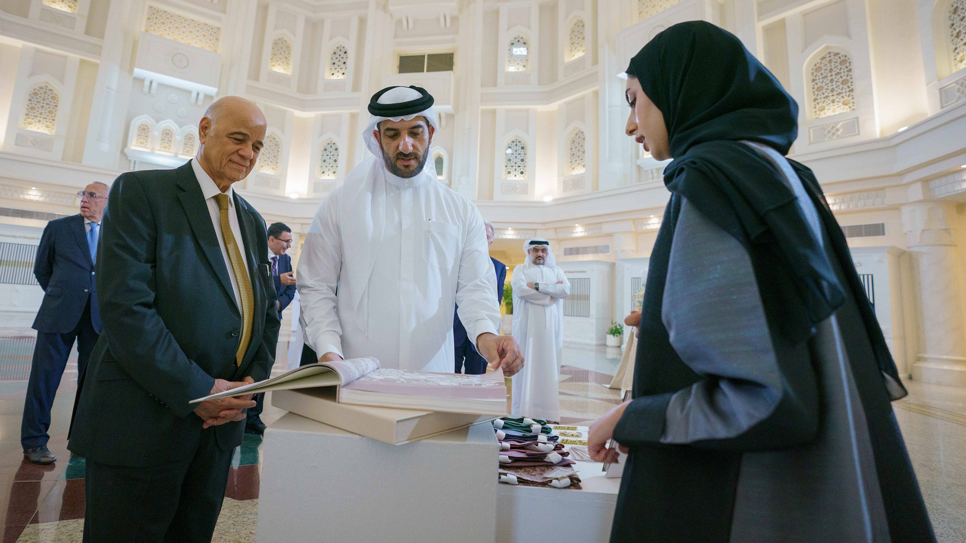 Image for the title: Sharjah Deputy Ruler Reviews UoS Art Graduation Projects 