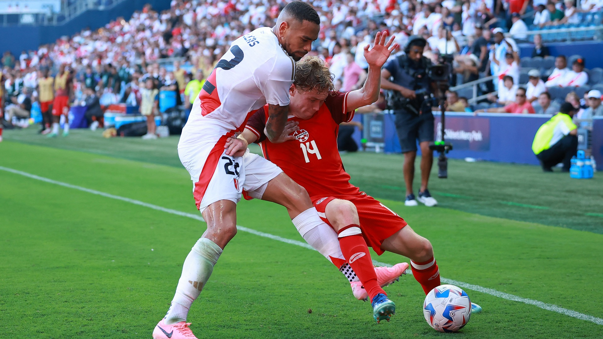 صورة بعنوان: منتخب كندا يتمسك بآماله في التأهل لدور الثمانية بكوبا أميركا 