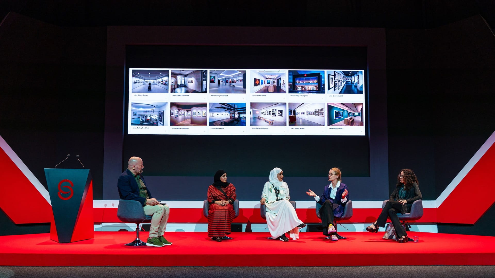 صورة بعنوان: "اكسبوجر 2024" يناقش حضور المرأة في عالم التصوير 