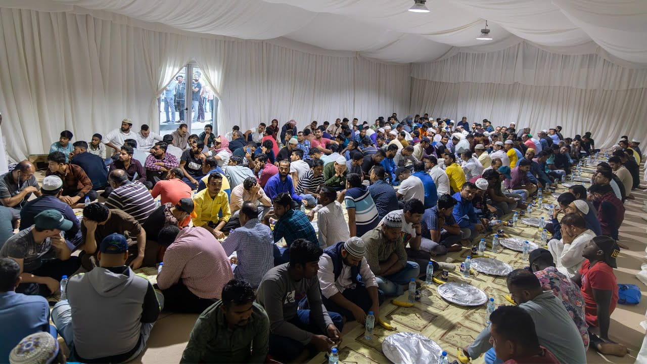 Image for the title: ERC's Ramadan Iftar tents welcome hundreds on 1st day of Ramadan 