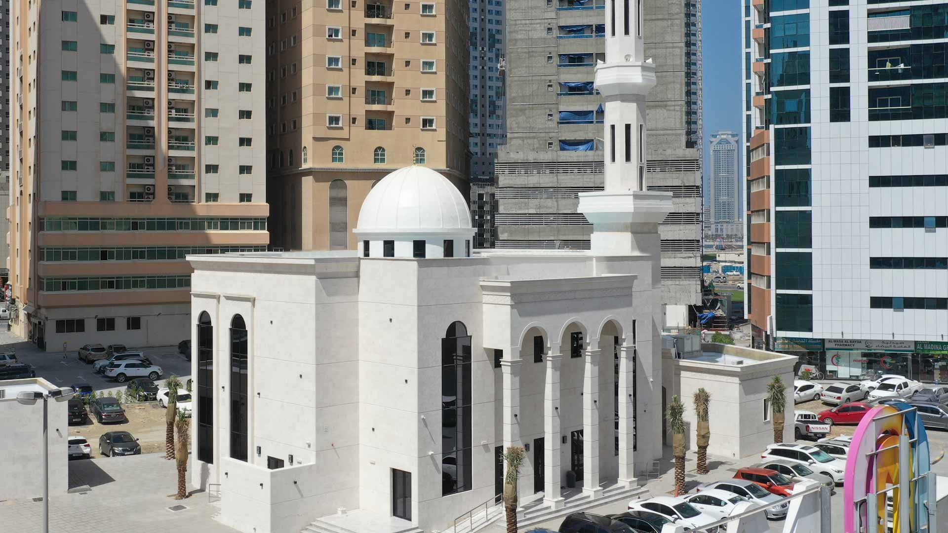 Image for the title: Islamic Affairs inaugurates Al-Tahleel Mosque in Al-Khan 