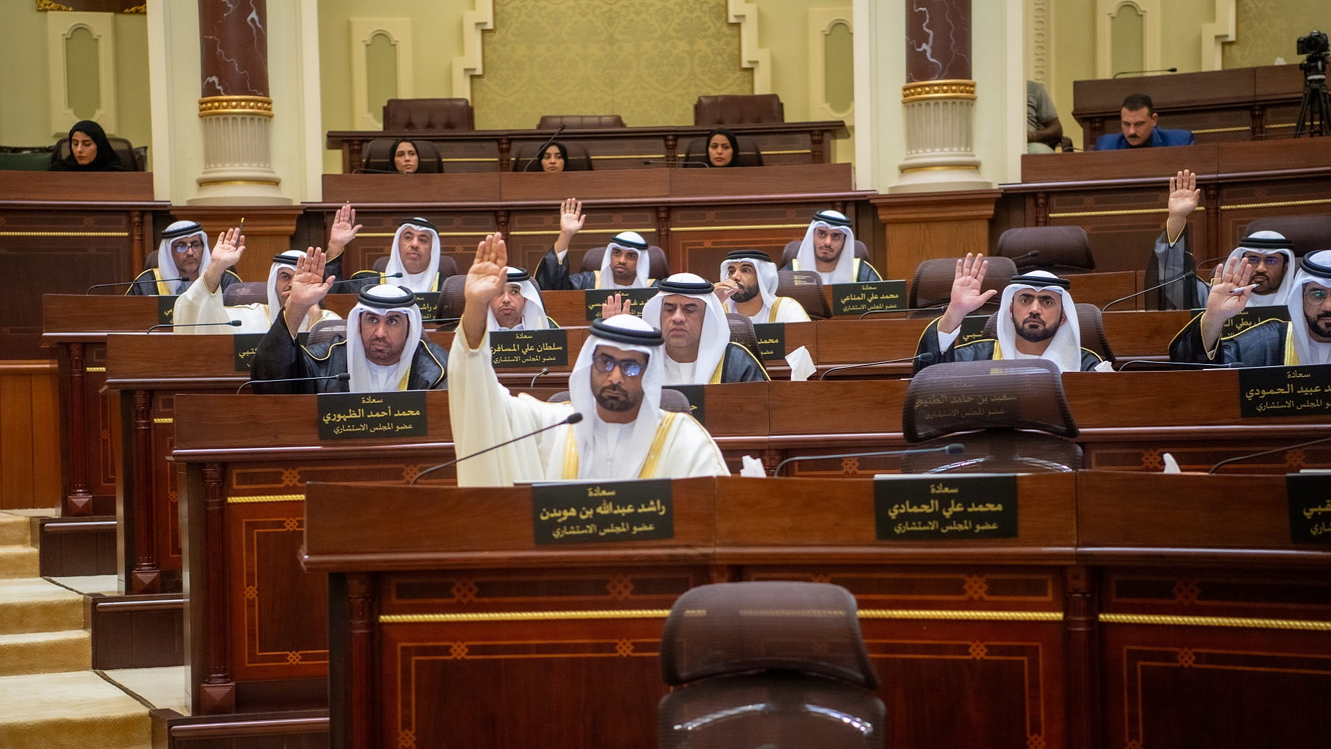 صورة بعنوان: استشاري الشارقة يقر توصياته بشأن هيئة الإنماء التجاري والسياحي 