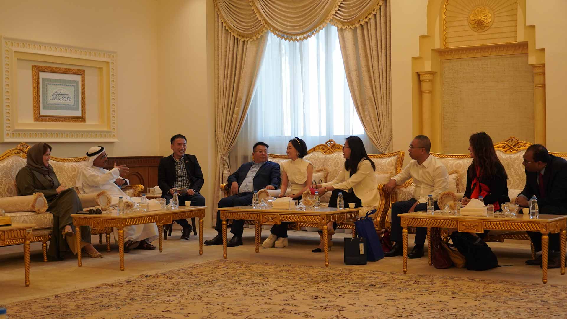 Image for the title: Sharjah Consultative Council hosts Chinese delegation 