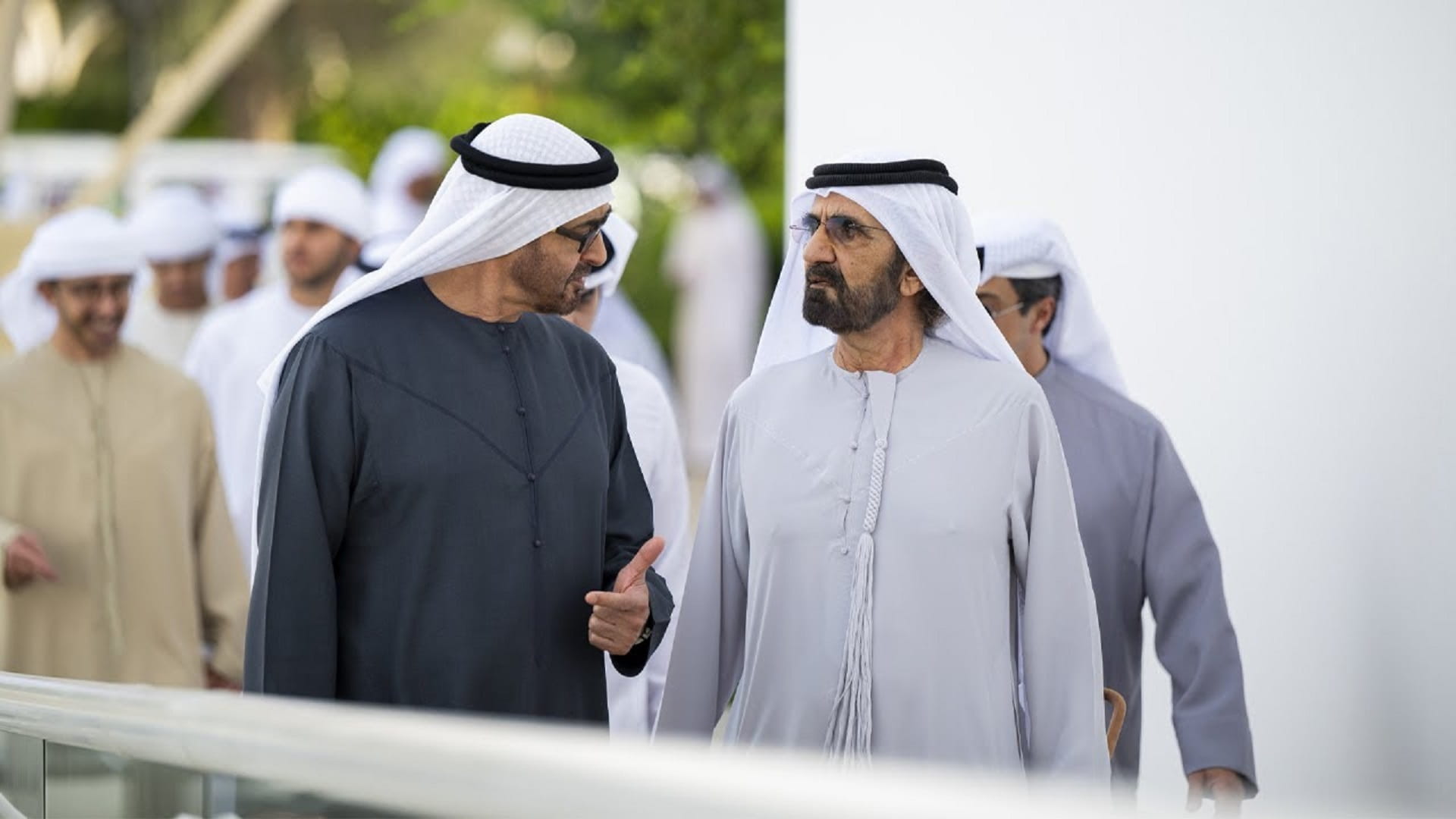 Image for the title: UAE President, Mohammed bin Rashid discuss national issues 