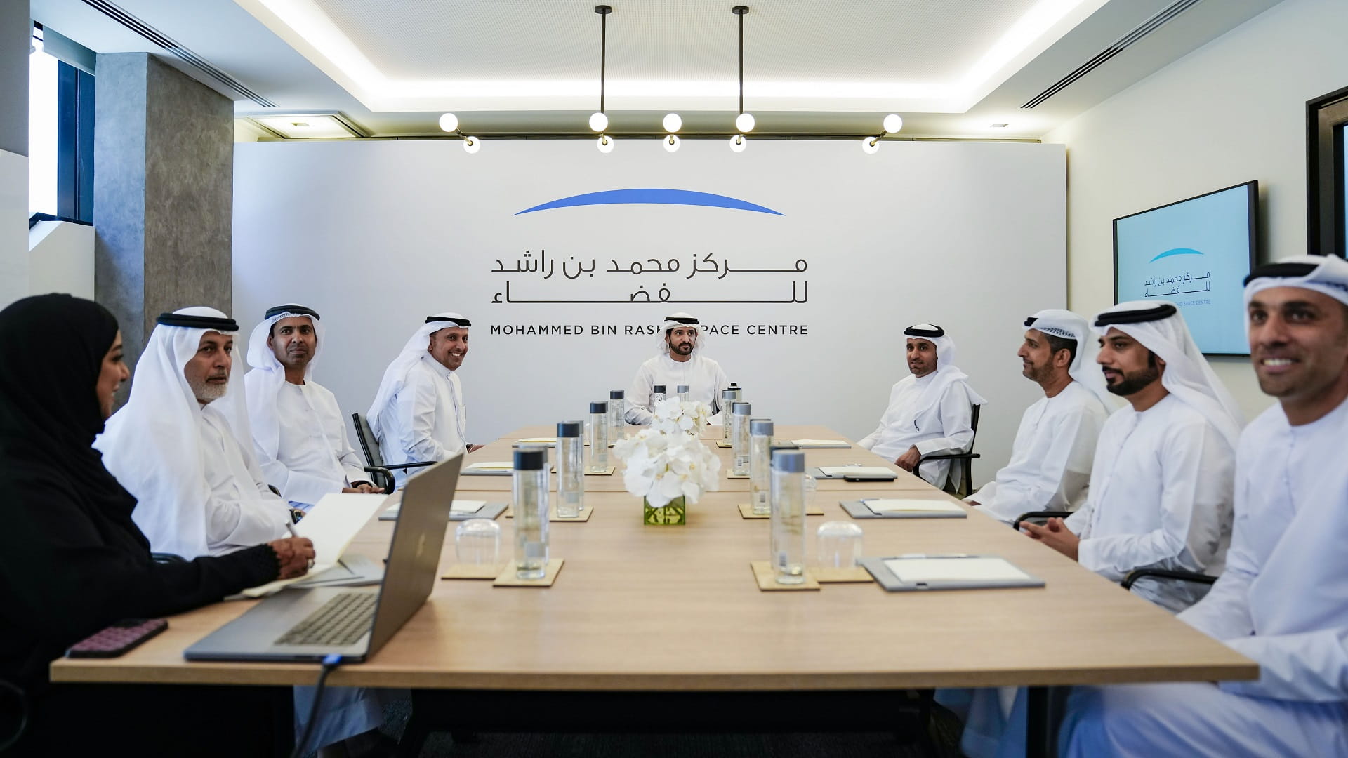 Image for the title: Hamdan bin Mohammed chairs meeting of MBRSC’s Board of Directors 