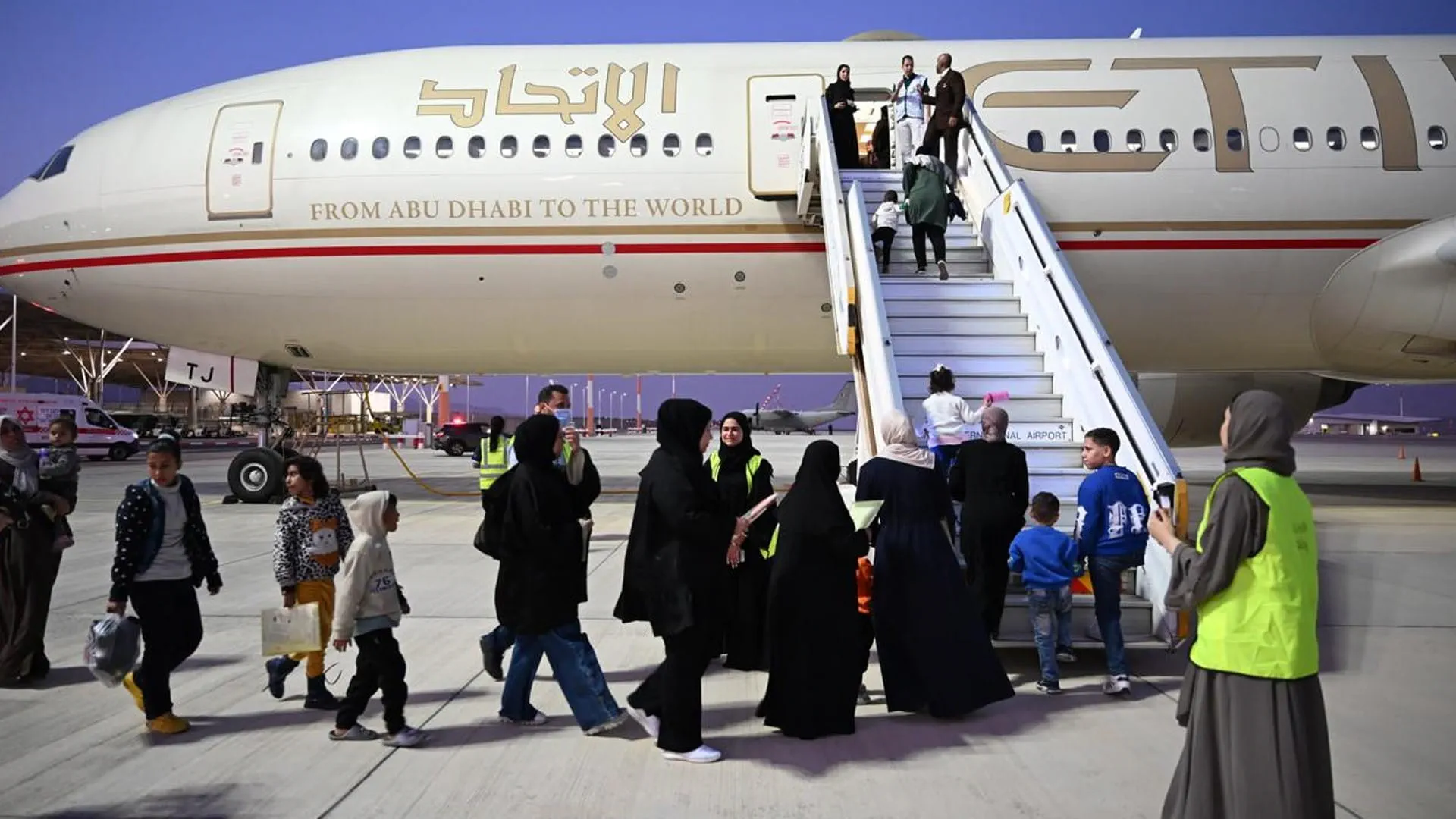 Image for the title: UAE evacuates 210 patients from Gaza in cooperation with WHO 