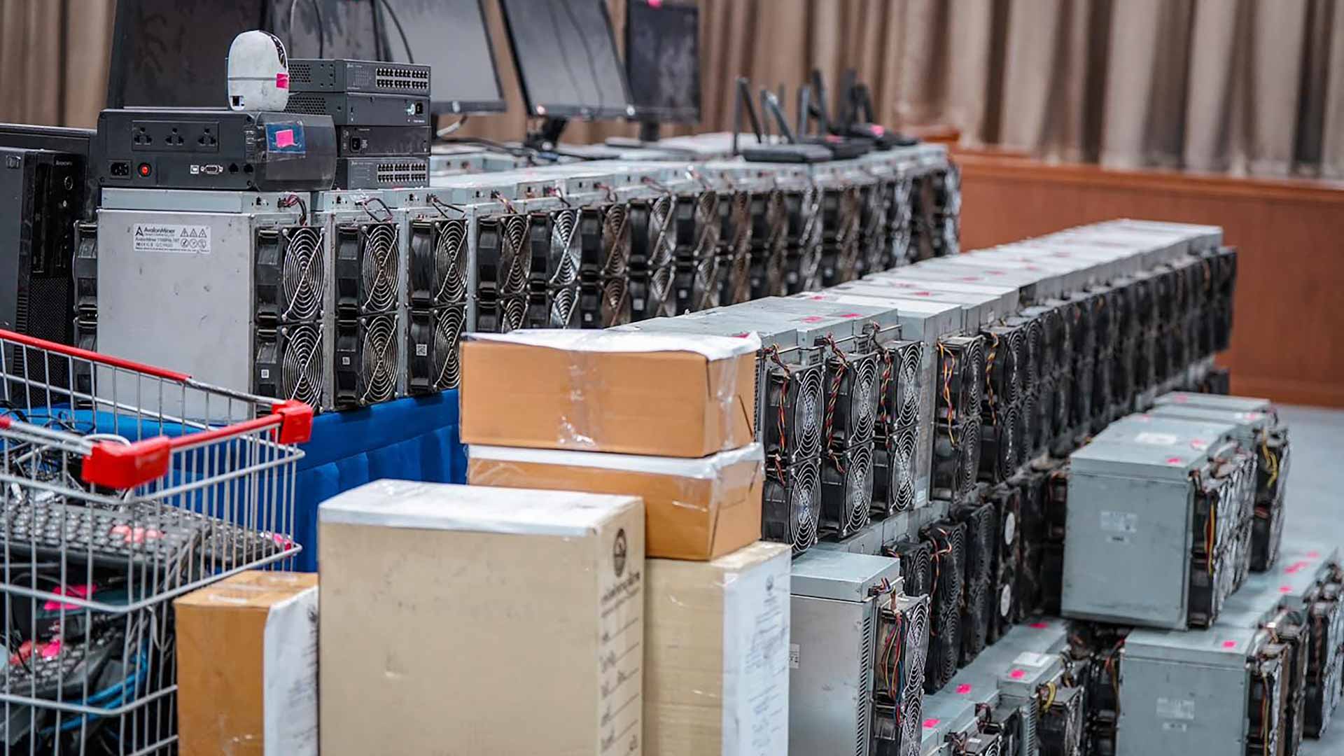 Thai police bust nine illegal bitcoin mining rigs 