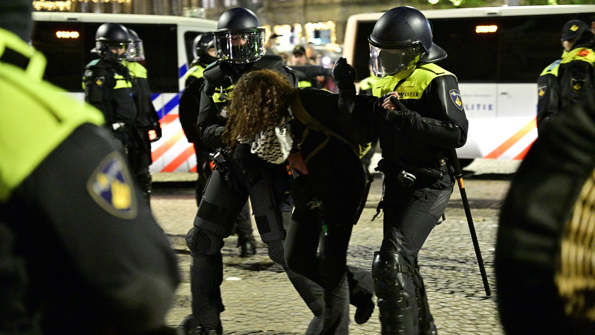 Dutch police investigating 45 suspected in Amsterdam violence 