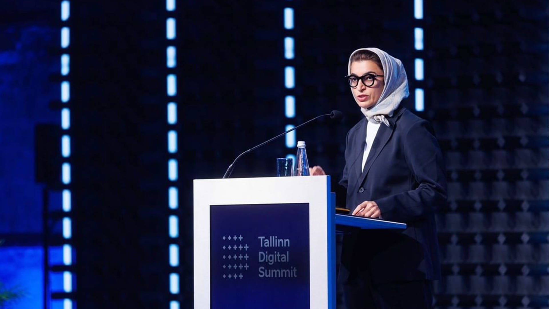 Noura Al Kaabi highlights UAE leadership at Tallinn Digital Summit 