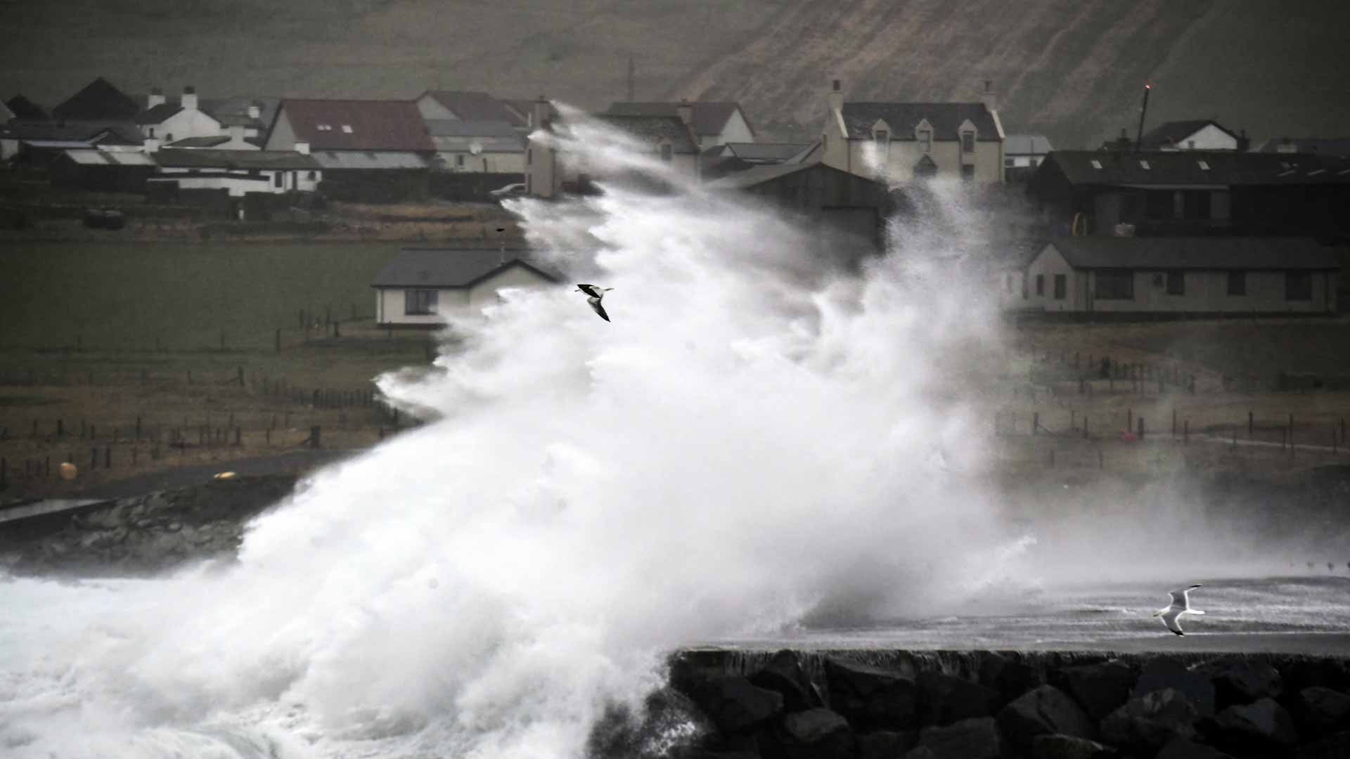 Image for the title: Storm Bert causes extensive flooding in United Kingdom