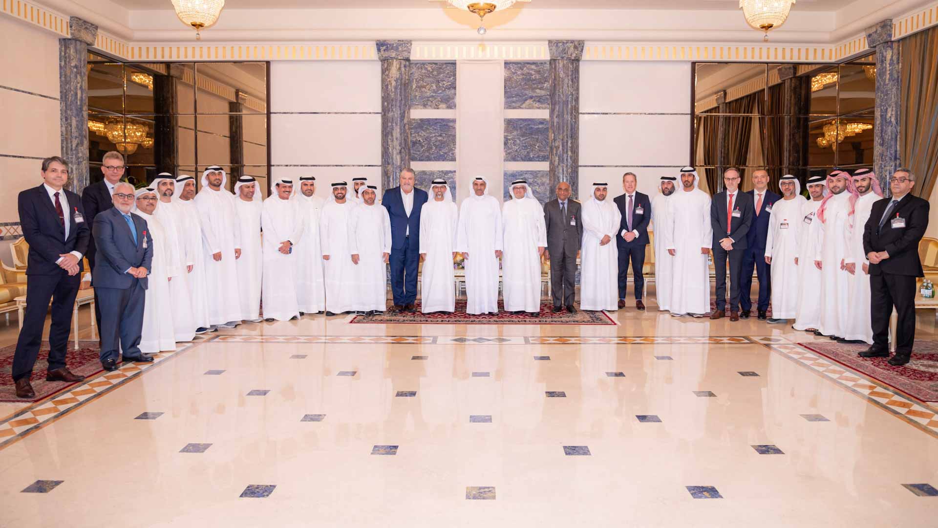 حاكم الفجيرة يستقبل الوفود المشاركة في منتدى أسواق الطاقة 