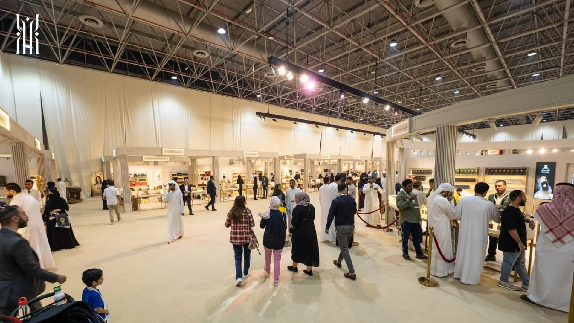 Emirates Perfumes and Oud Exhibition kicks off at Expo Sharjah 