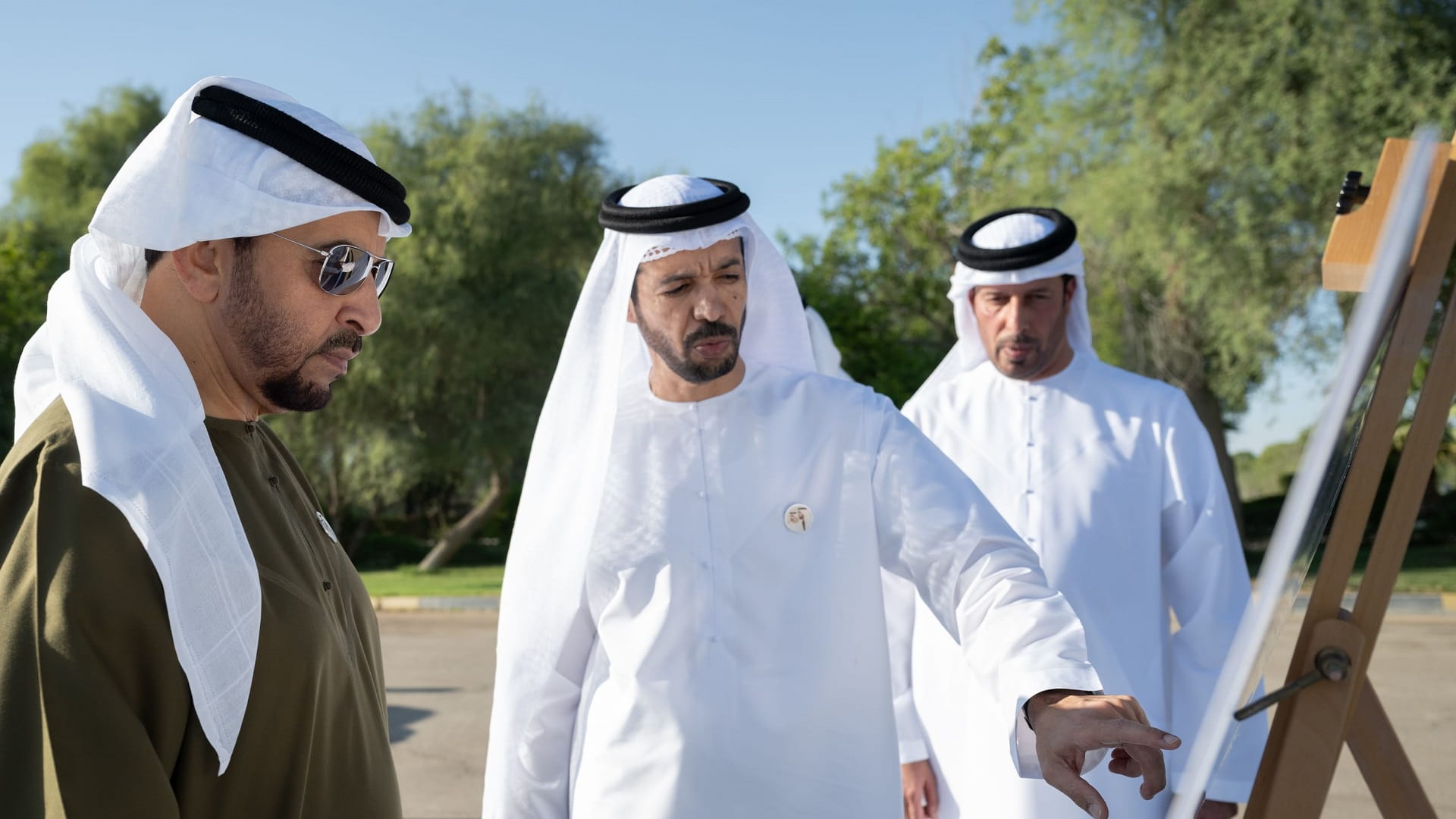 Hamdan bin Zayed inspects service, projects in Ghiyathi 