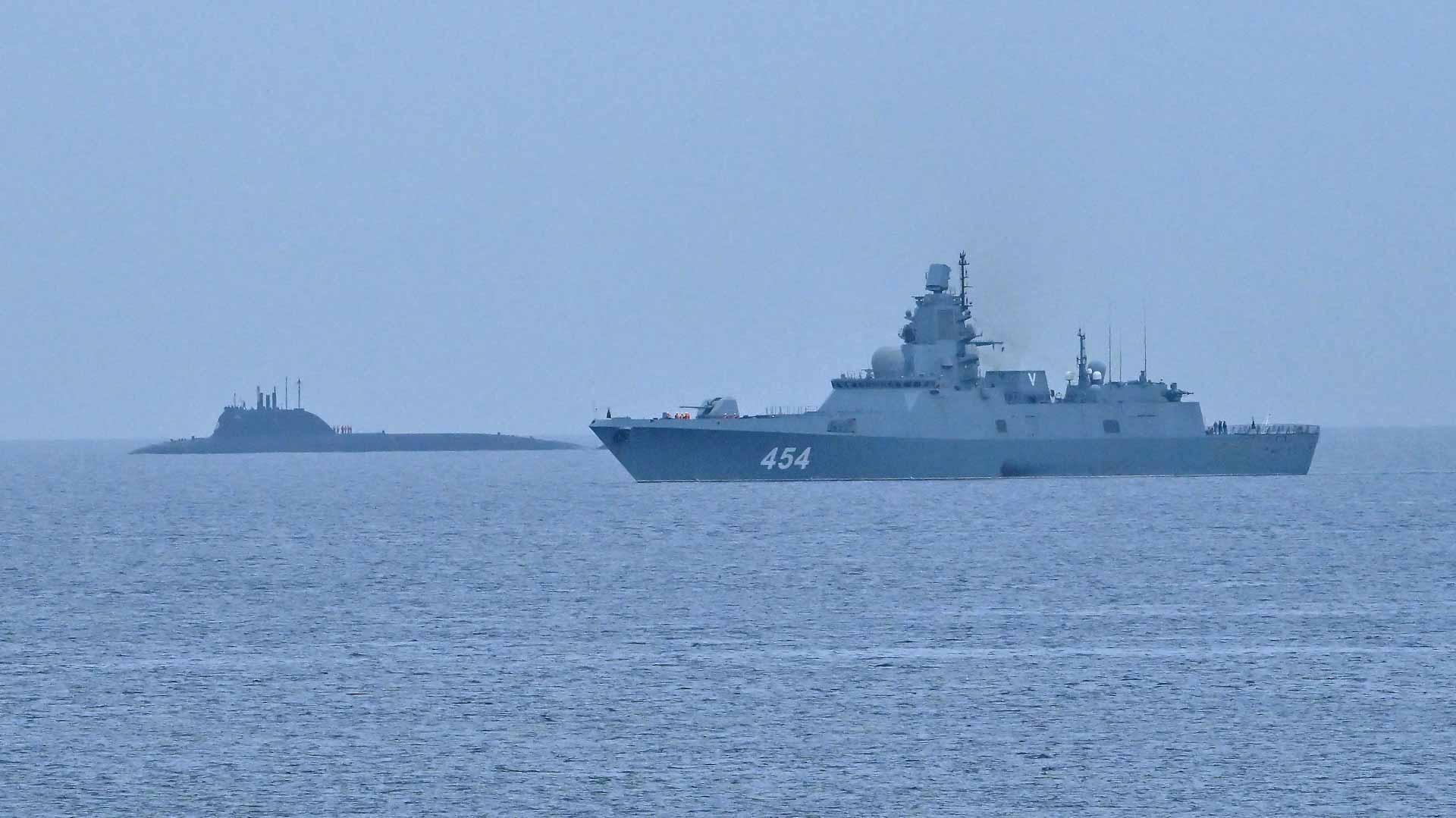 Russian, Chinese warships conduct joint drills in Pacific 