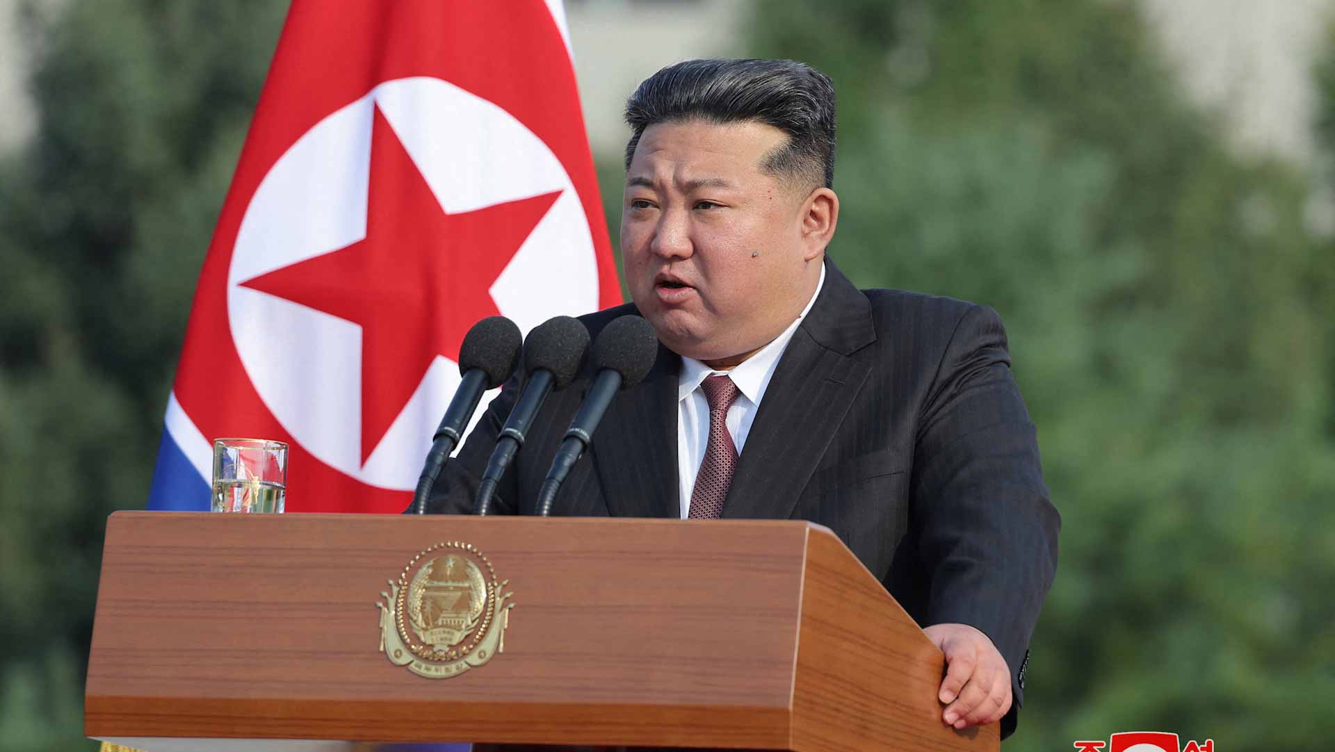 North Korea blows up roads connecting it to the South 