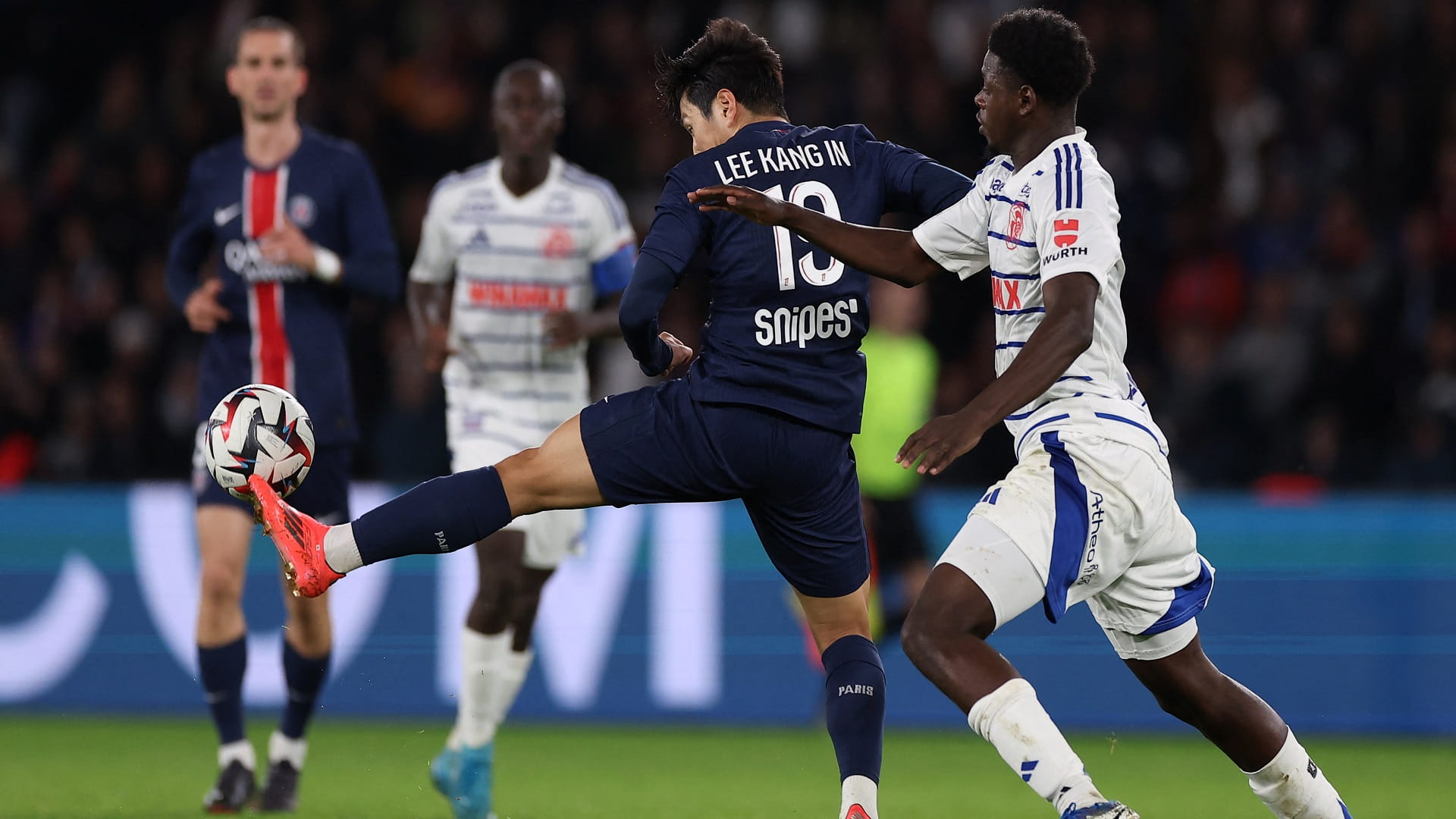 PSG beat Strasbourg to reclaim top spot in Ligue 1 