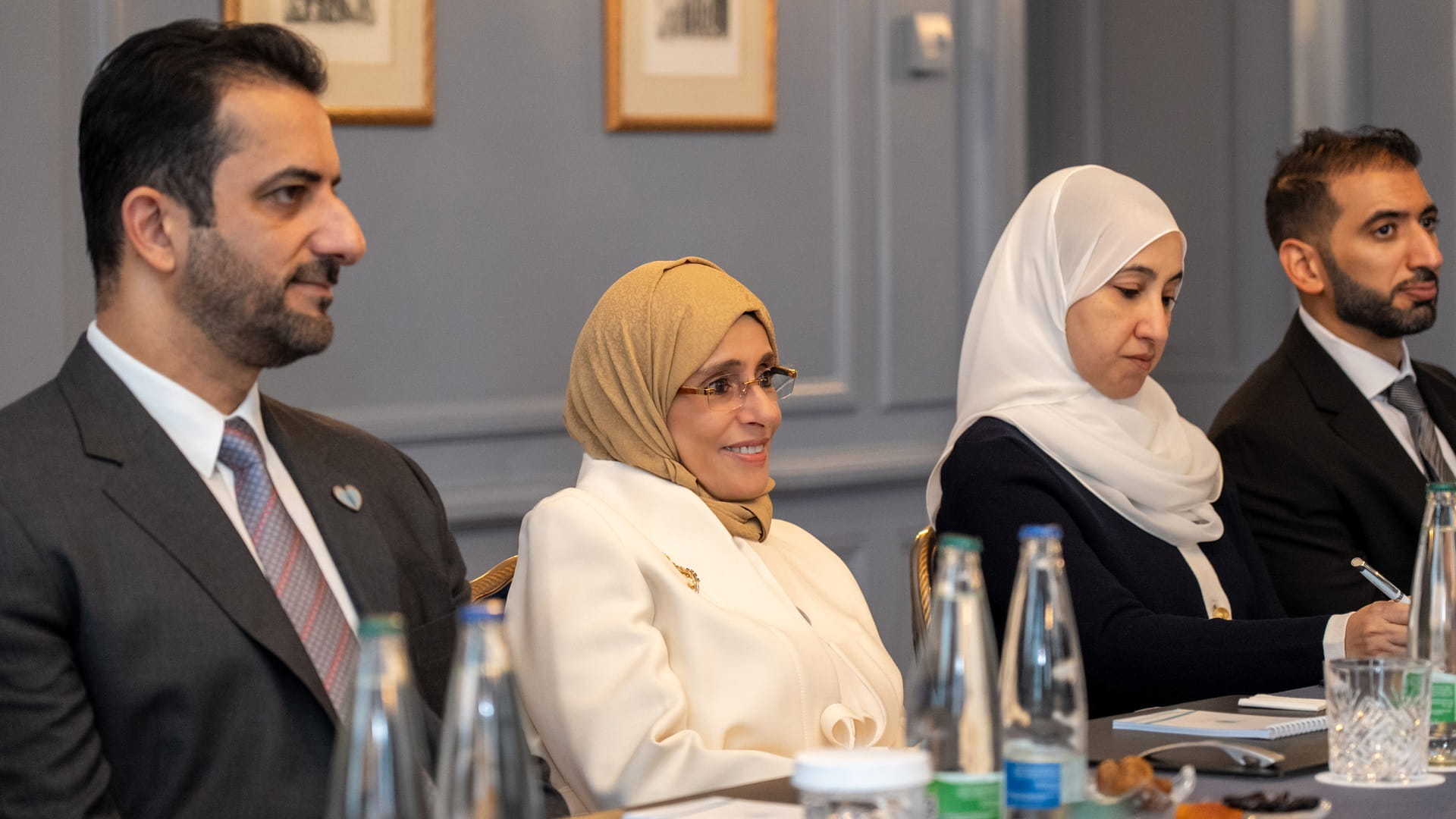 Jawaher Al Qasimi, Sultan bin Ahmed meet with ICRC 