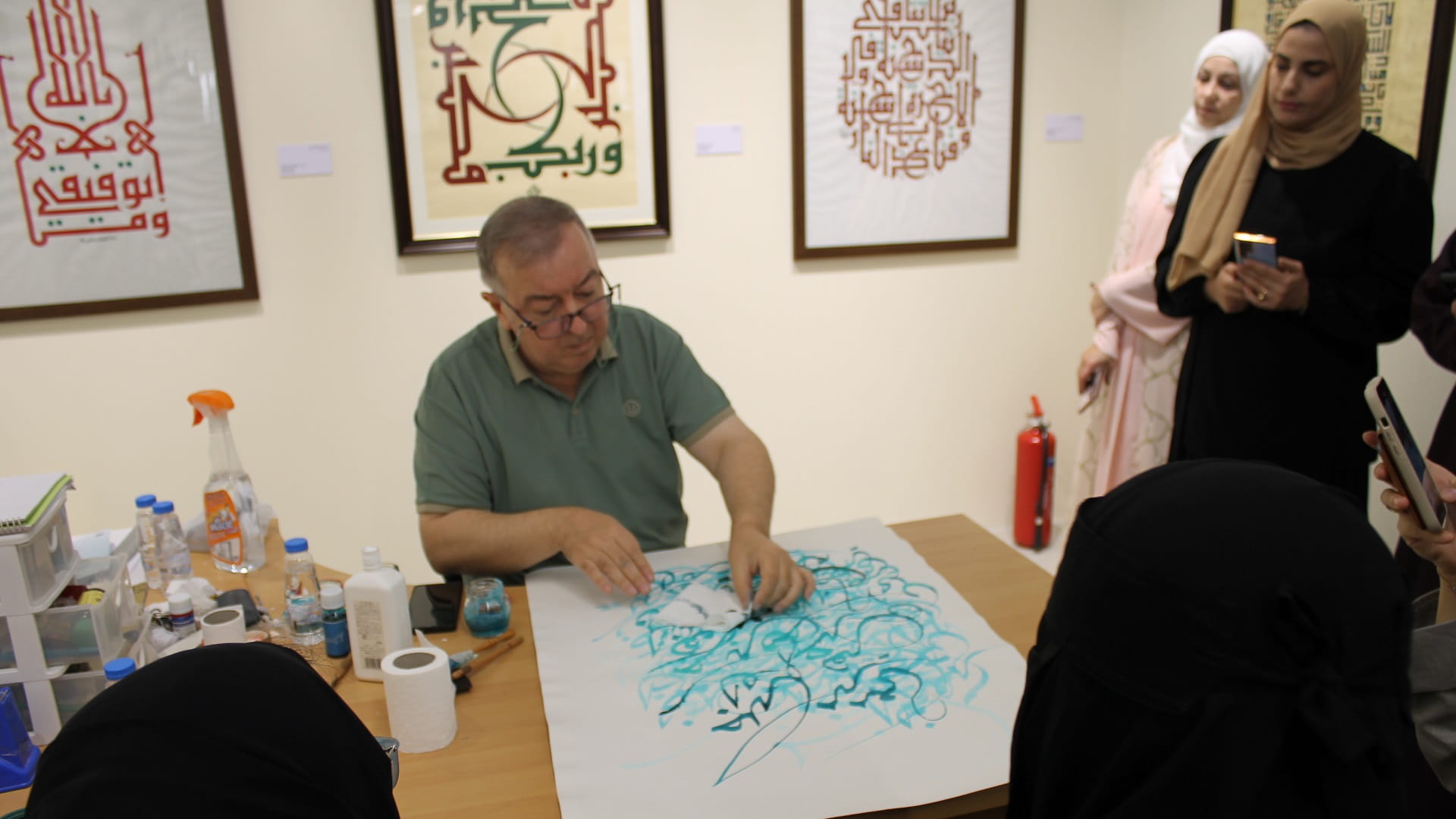Taraqeem: Sharjah Calligraphy Forum Hosts Art Workshops 