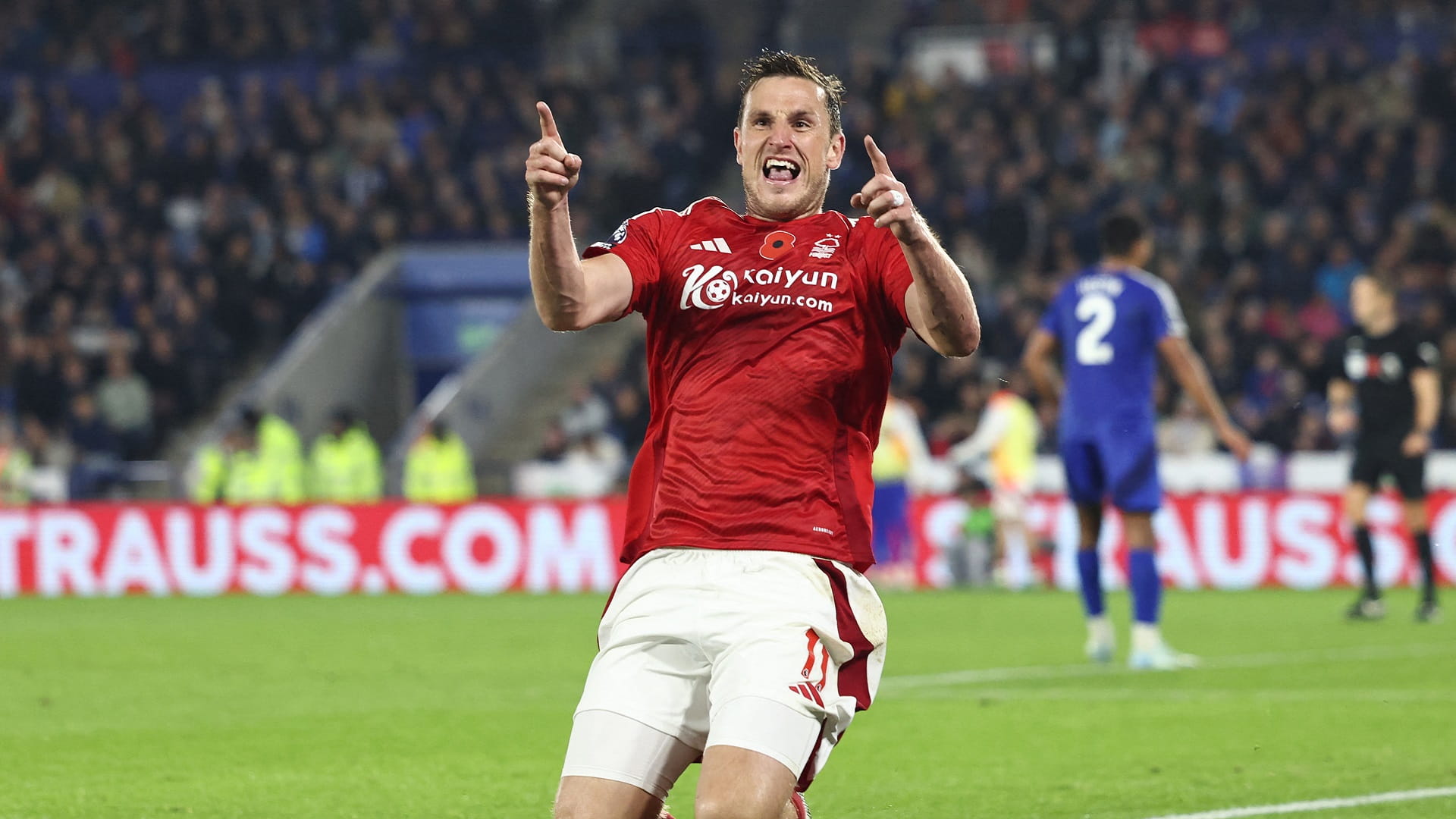 Wood brace earns Nottingham Forest 3-1 derby win at Leicester 