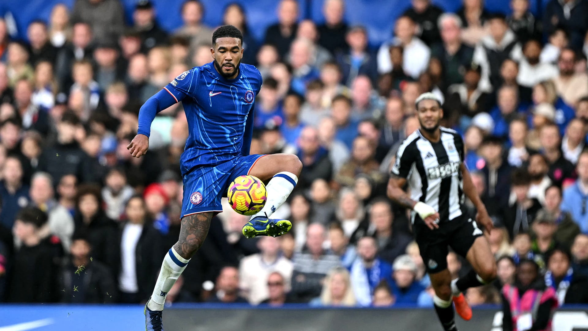 Image for the title: Chelsea's Palmer reminds Maresca of Blues favourite Zola 