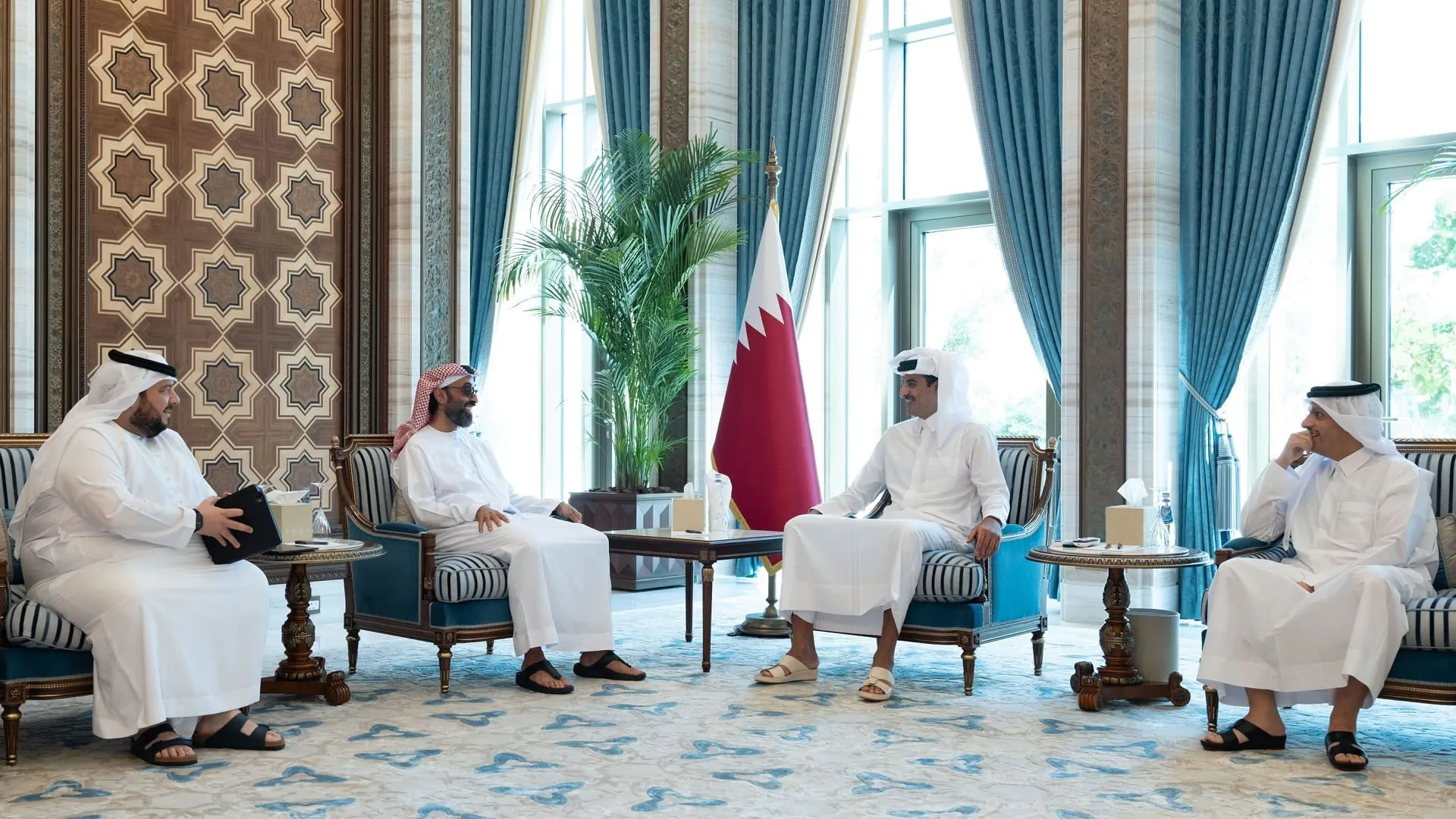 Image for the title: Emir of Qatar receives Tahnoun bin Zayed 