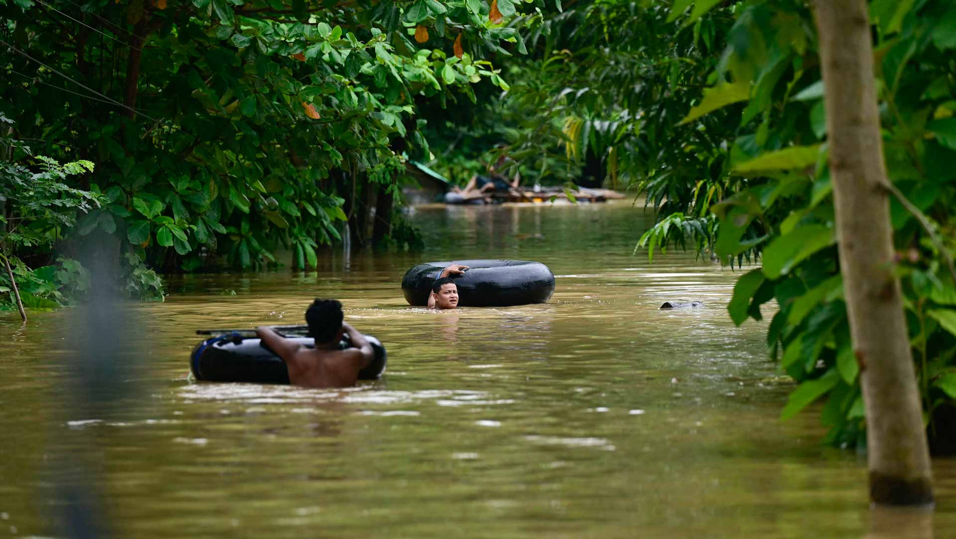 Image for the title: Myanmar junta makes request for aid to cope deadly floods