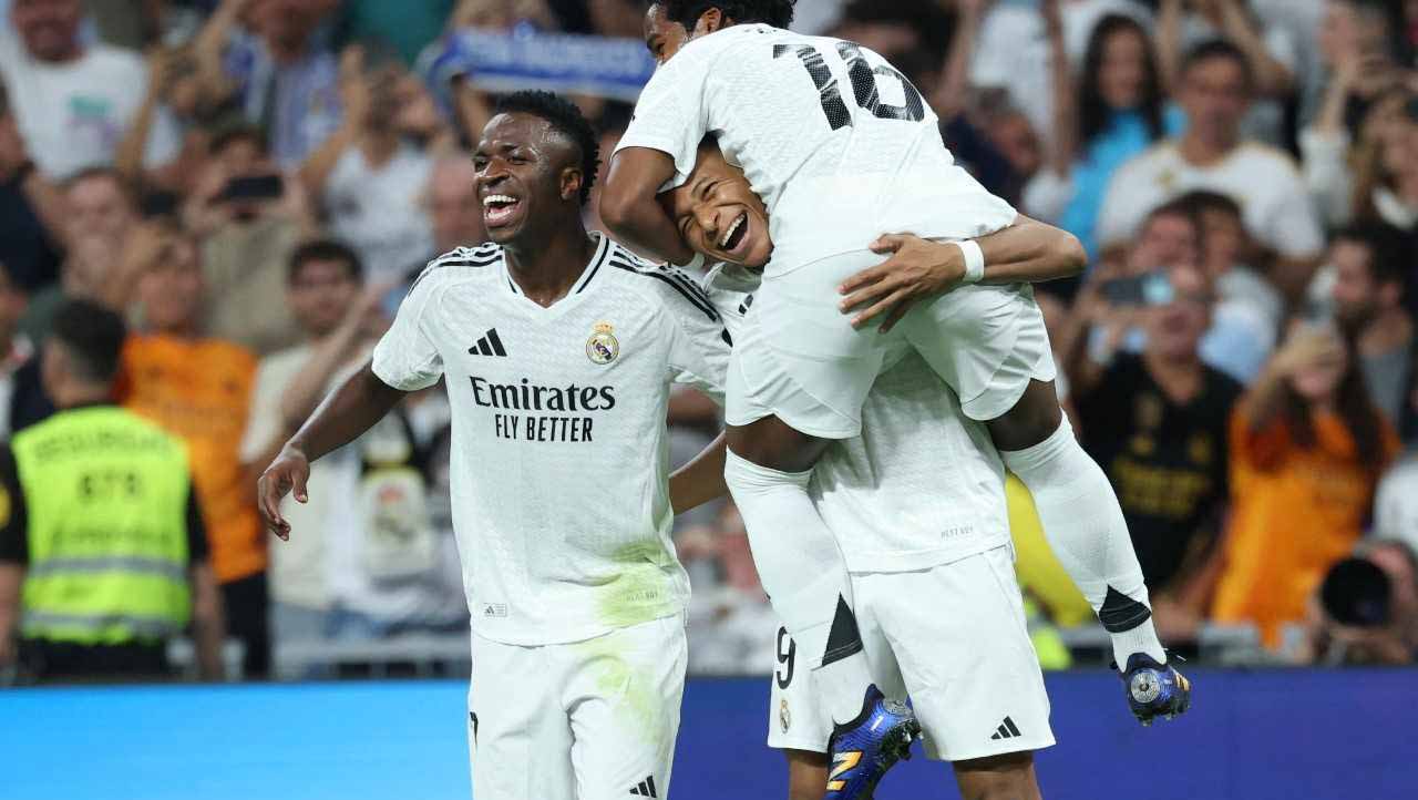 Image for the title: Real Madrid dominates Espanyol 4-1 in La Liga showdown 