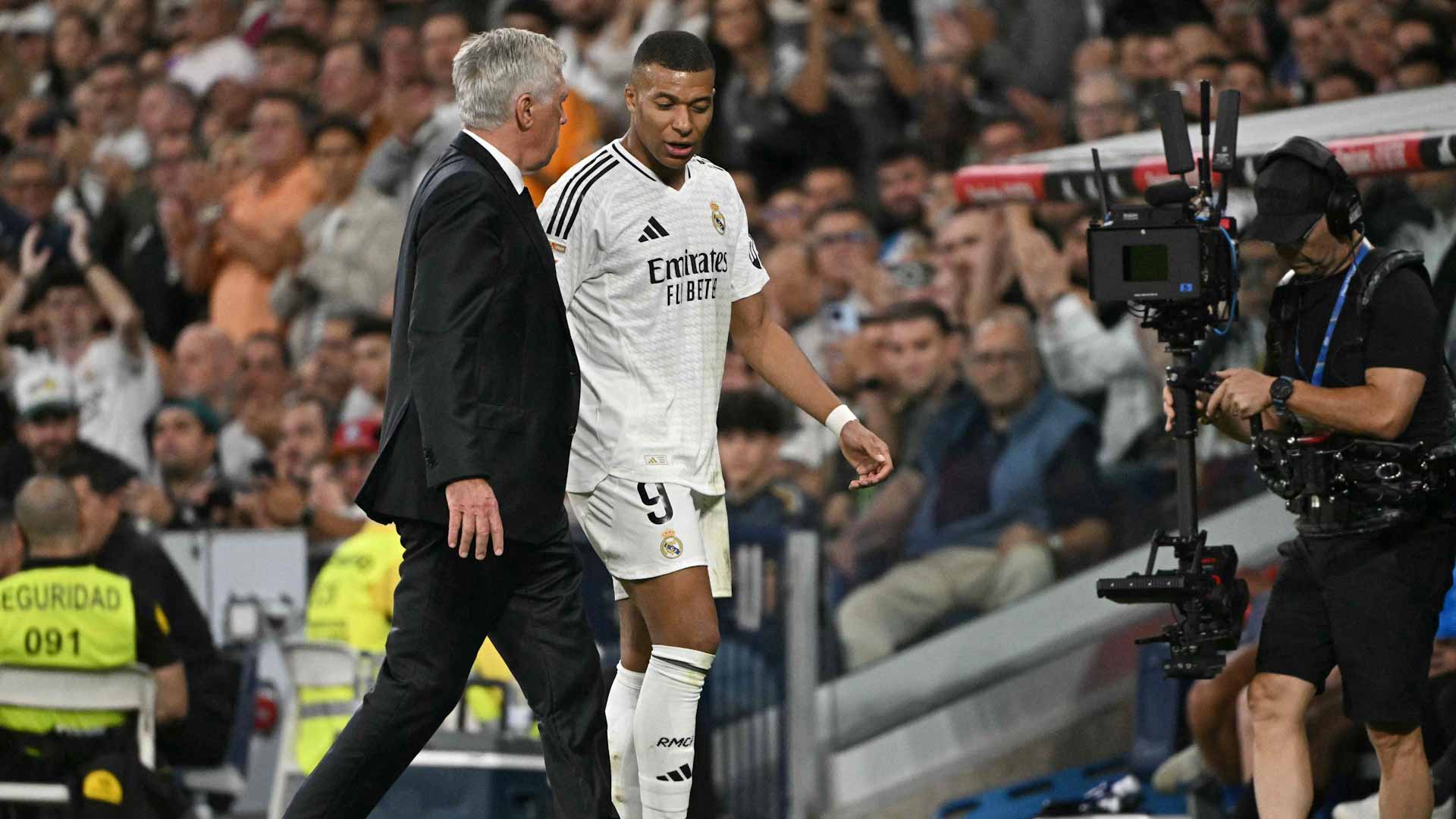 ريال مدريد يعلن إصابة النجم الفرنسي مبابي 