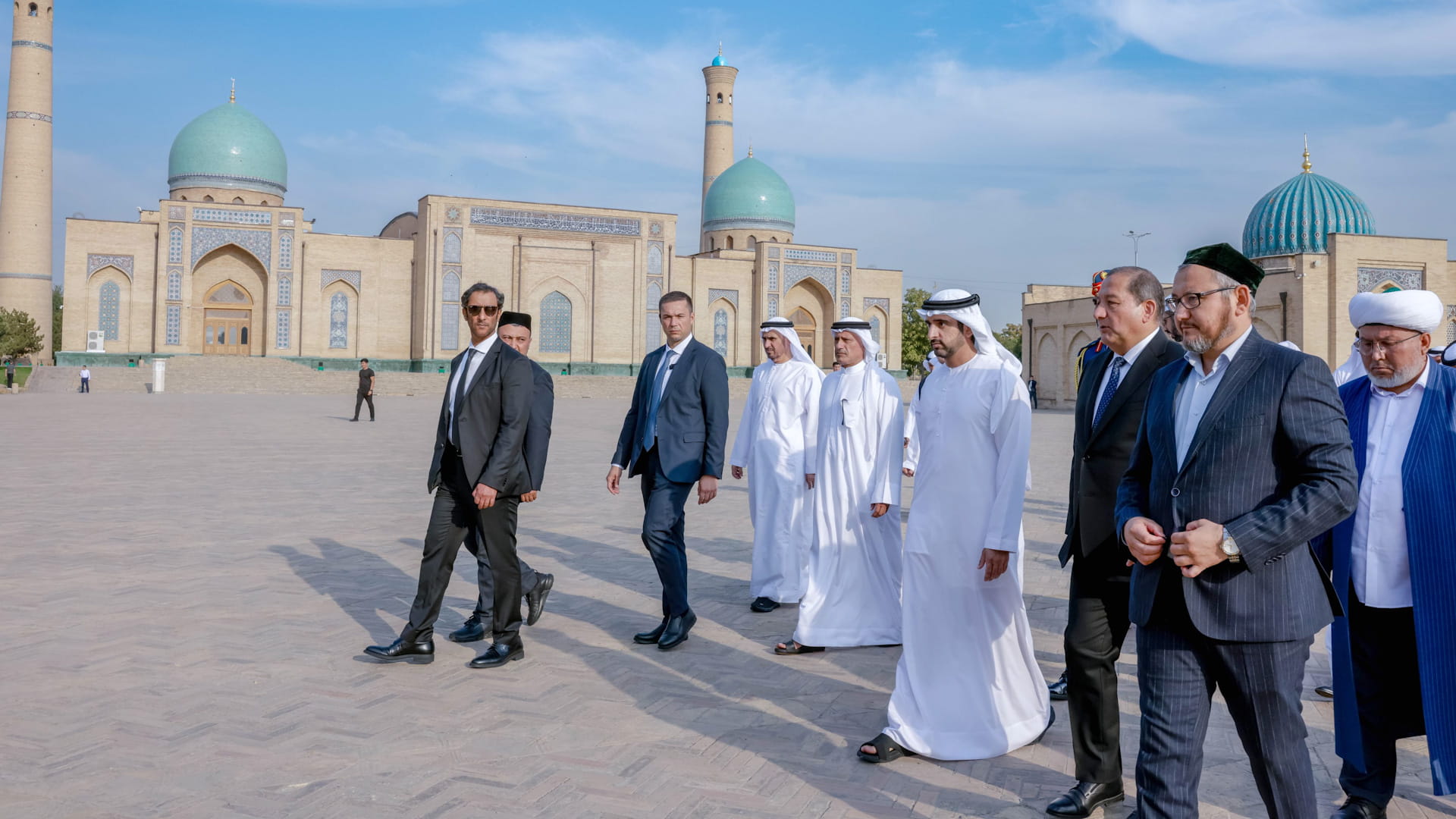 Hamdan bin Mohammed visits Hazrat Imam Mosque in Uzbekistan 