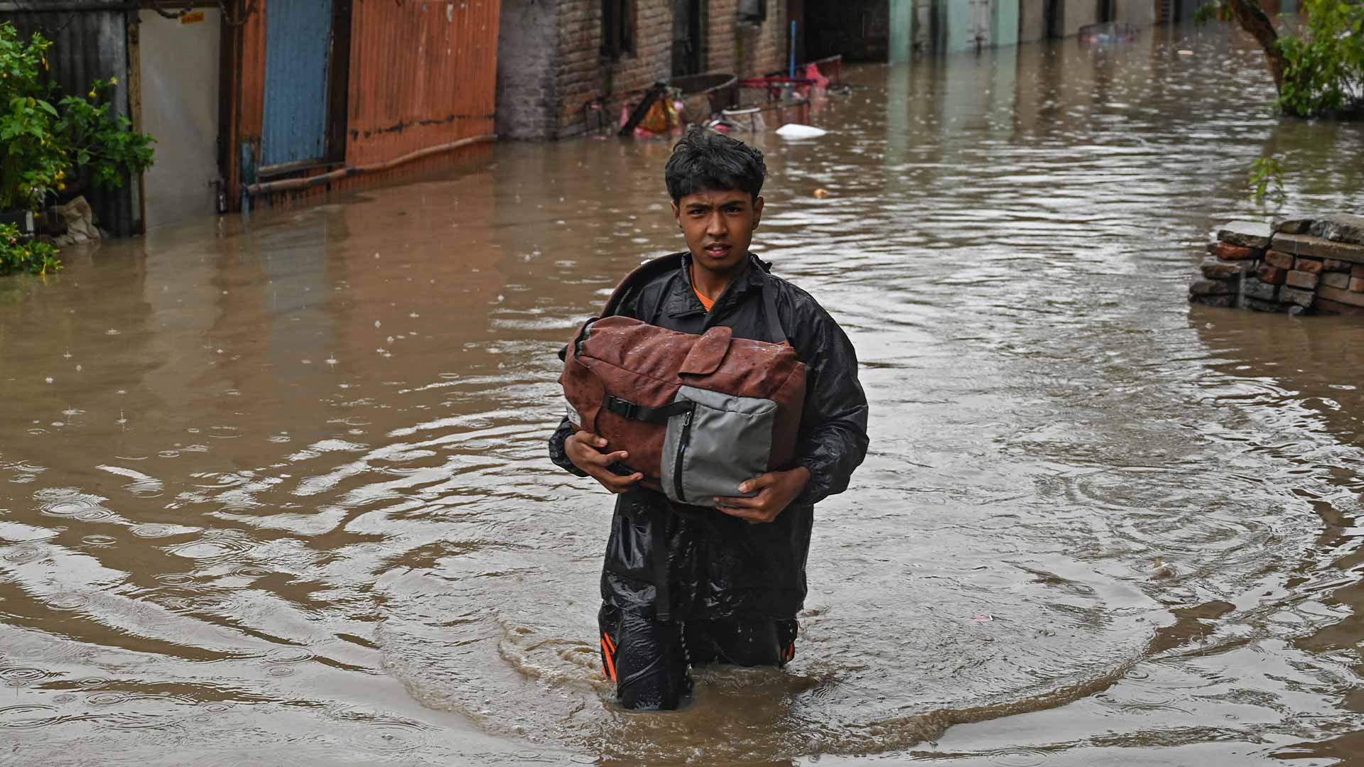 10 dead, 18 missing in Nepal floods and landslides 