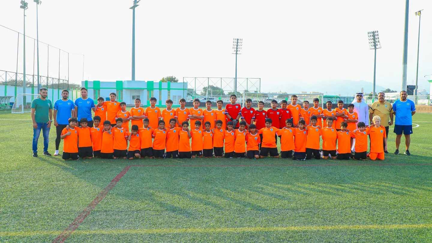 Dibba Al Hisn Club hosts a workshop for youth football teams 