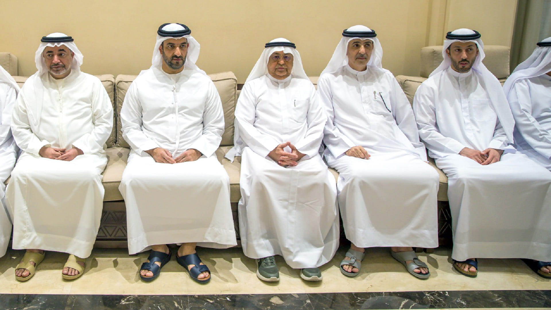 Sultan bin Ahmed offers condolences on death of Moza Al Jarwan 