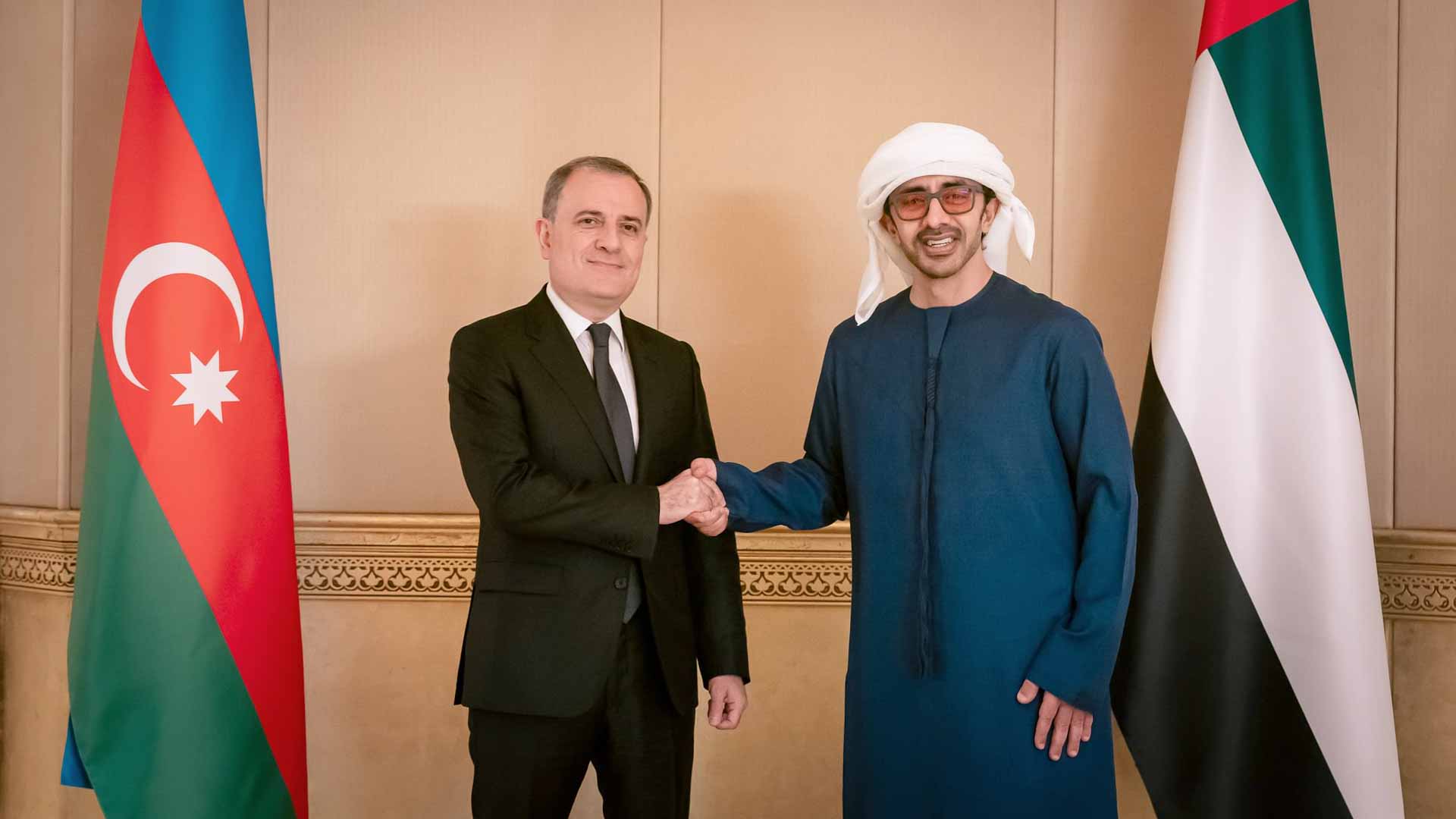 Abdullah bin Zayed, Azerbaijani FM discuss bilateral relations