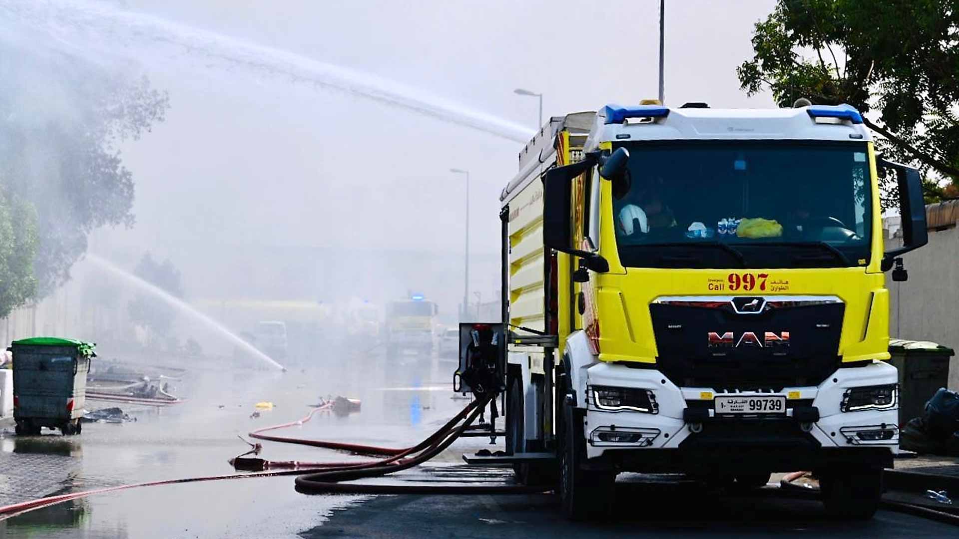 شرطة الشارقة تسيطر على حريق الصناعية العاشرة دون تسجيل إصابات  