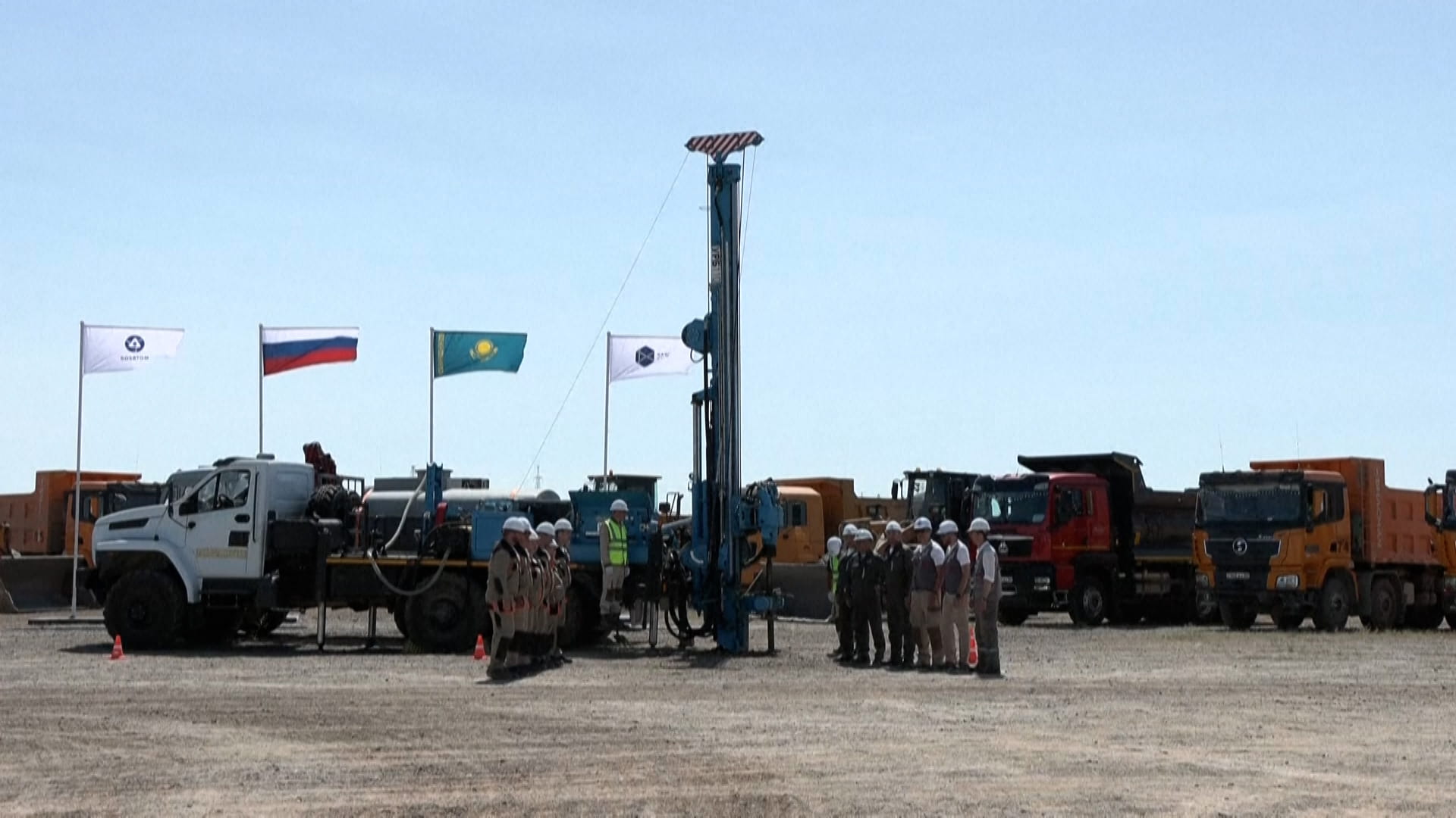 روسيا تبدأ بناء أول محطة نووية في كازاخستان 