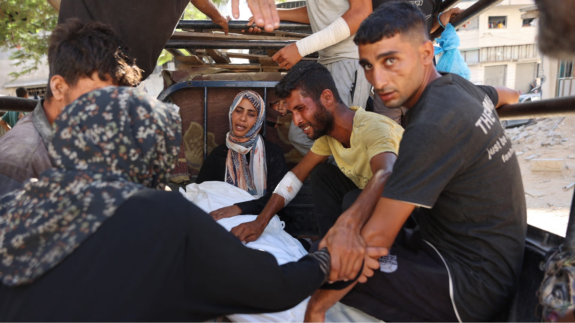 39 Palestinians killed in Gaza, death toll hits 61,639