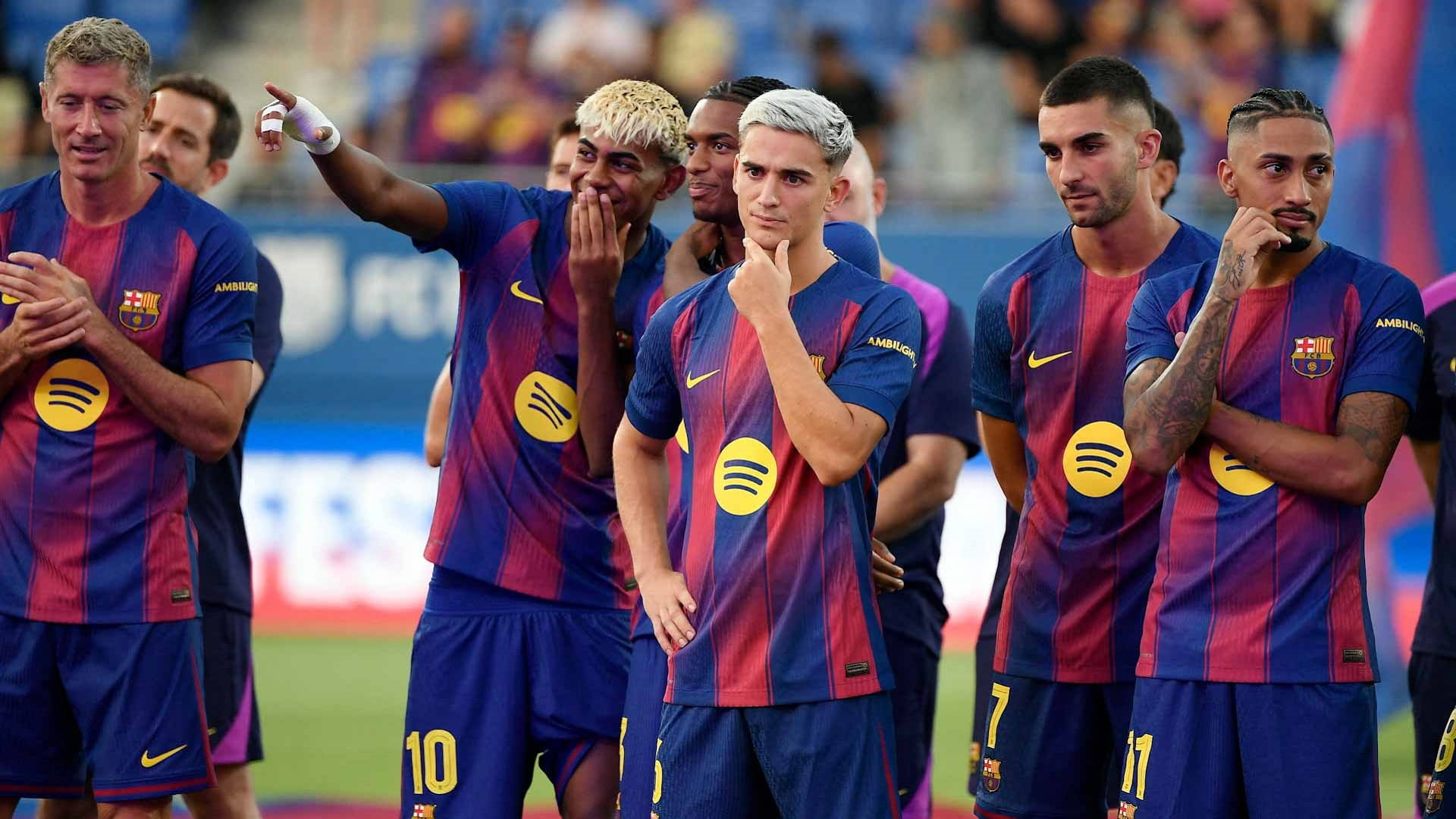 الاتحاد الإسباني ينقل مباراة برشلونة وفياريال إلى ميامي 