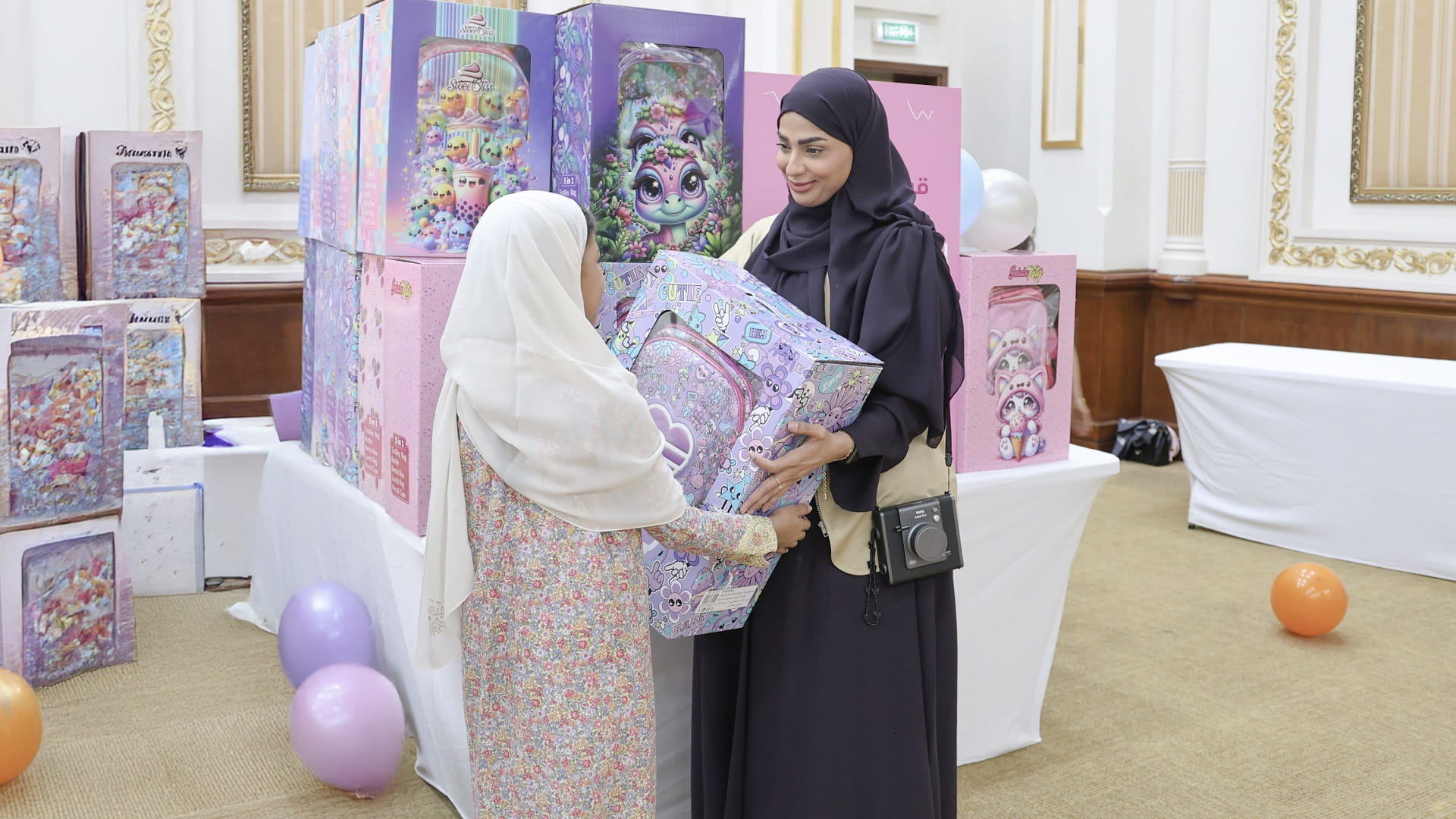 SCI distributes 6,500 bags in “Back to School” campaign 