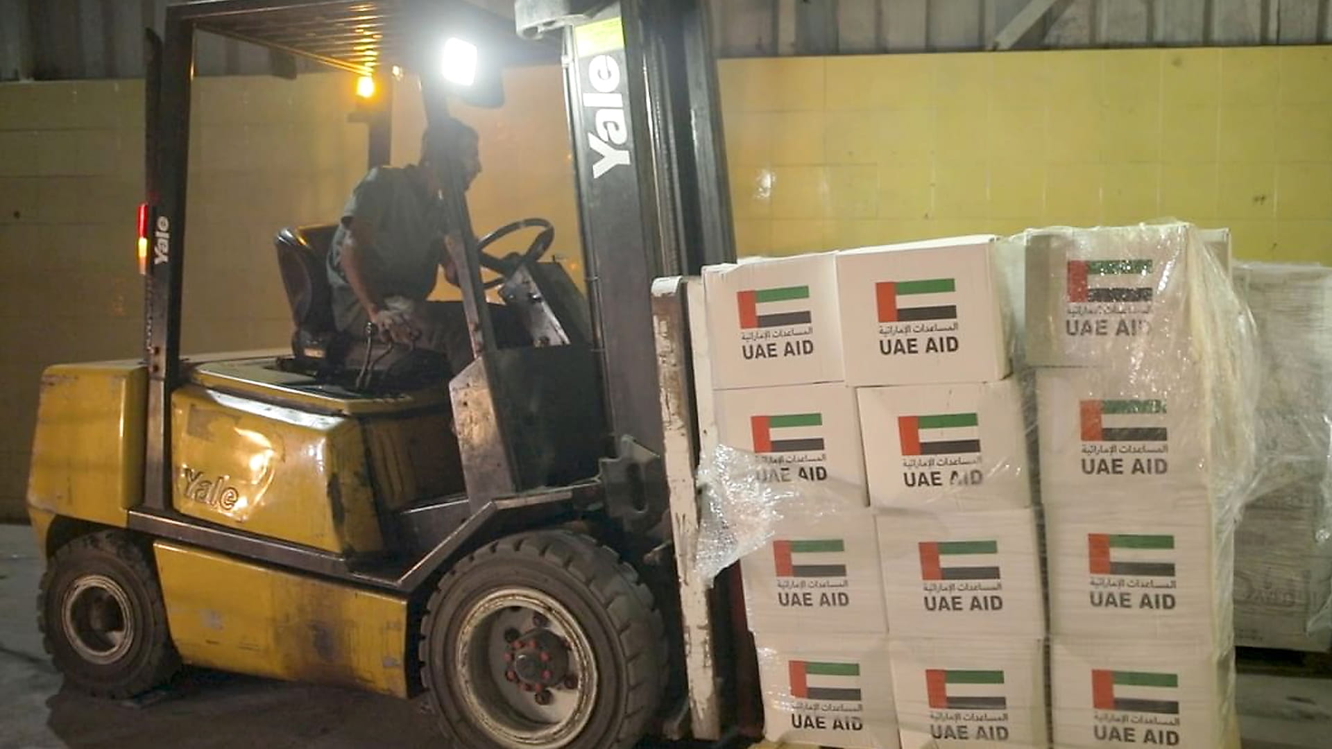 UAE aid convoy reaches Gaza under Chivalrous Knight 3