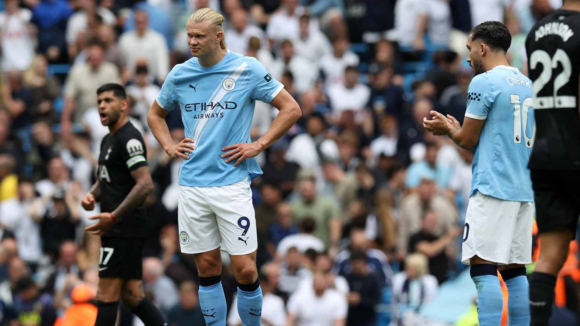 توتنهام يتصدر الدوري الإنجليزي بالفوز على مانشستر سيتي 